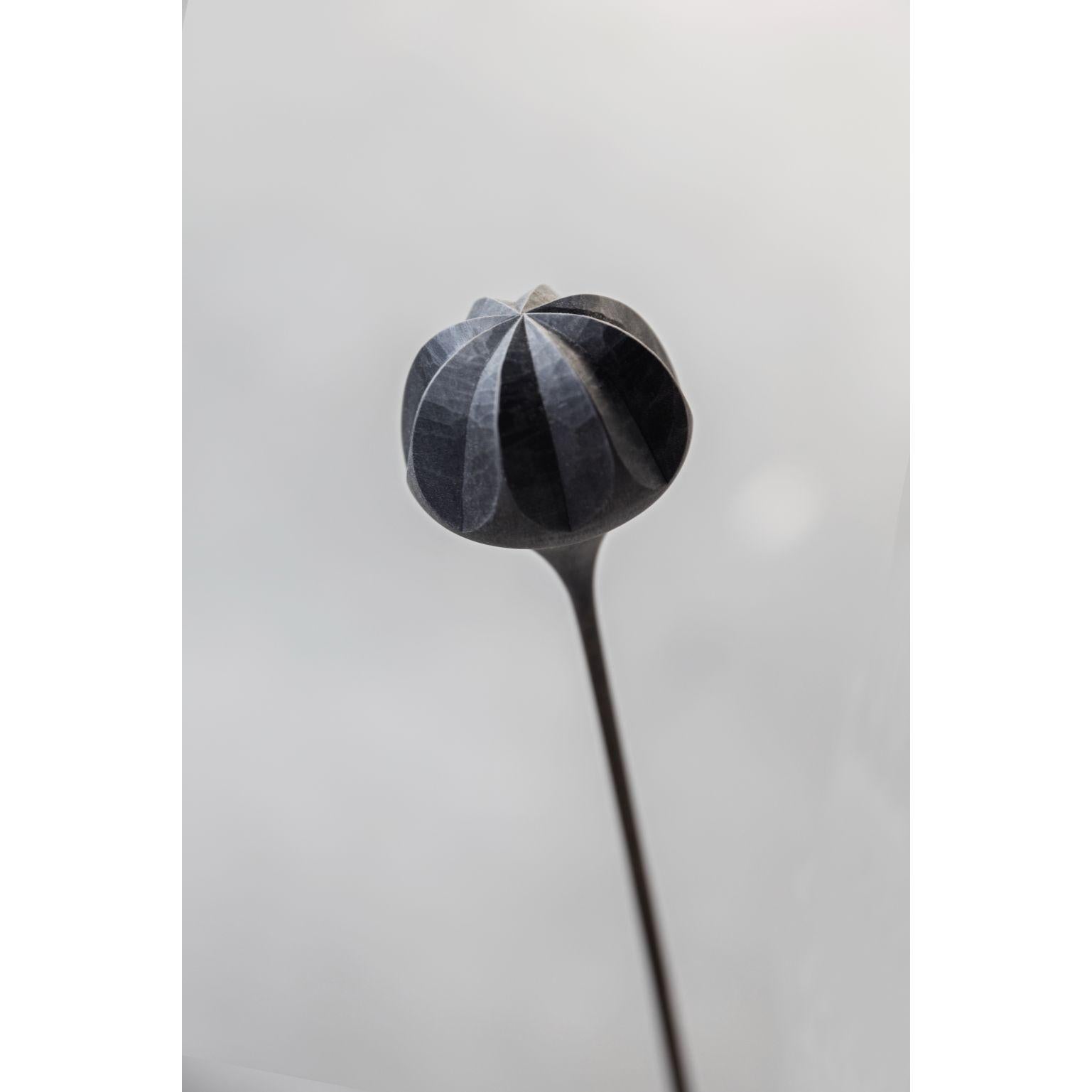 Piccole sculture di fiori di Antrei Hartikainen in vendita 3