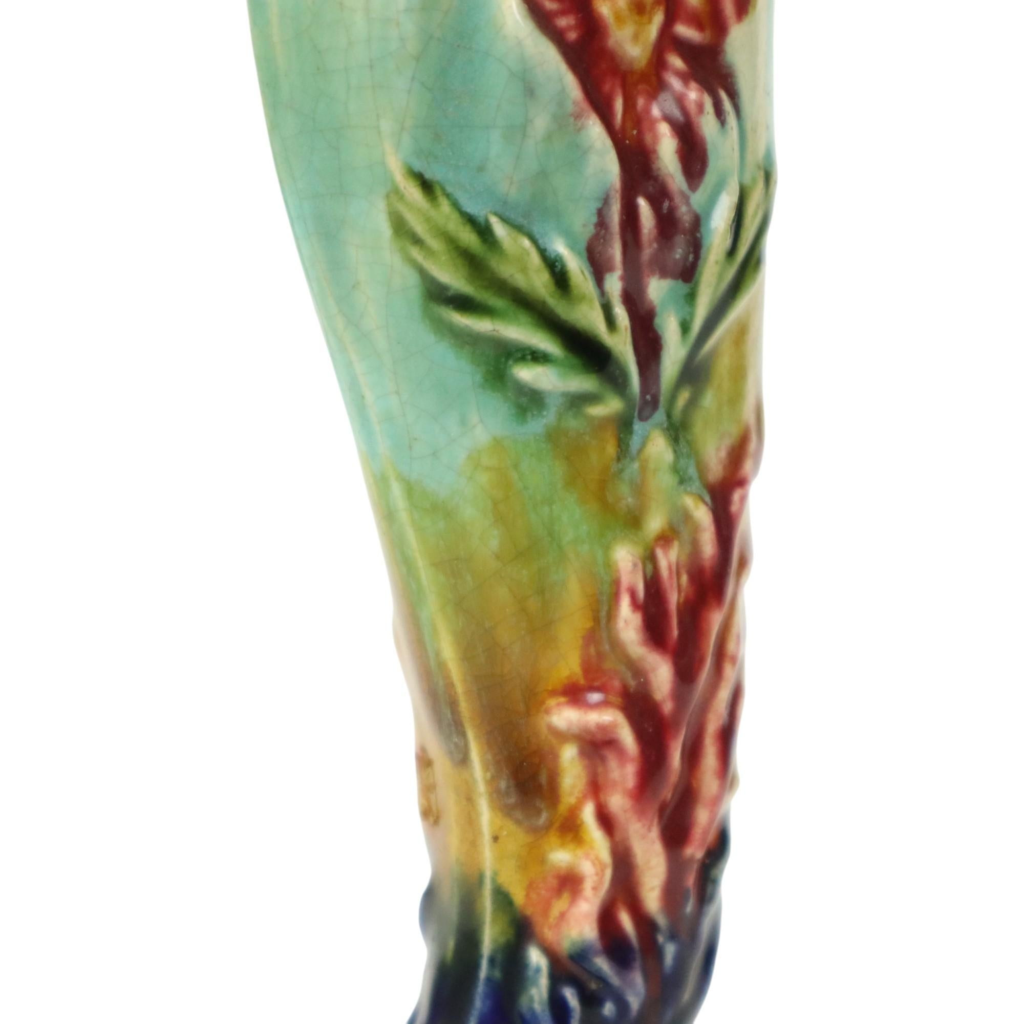 Kleine florale Jugendstil-Vase Crackle Majolika-Keramik im Angebot 2