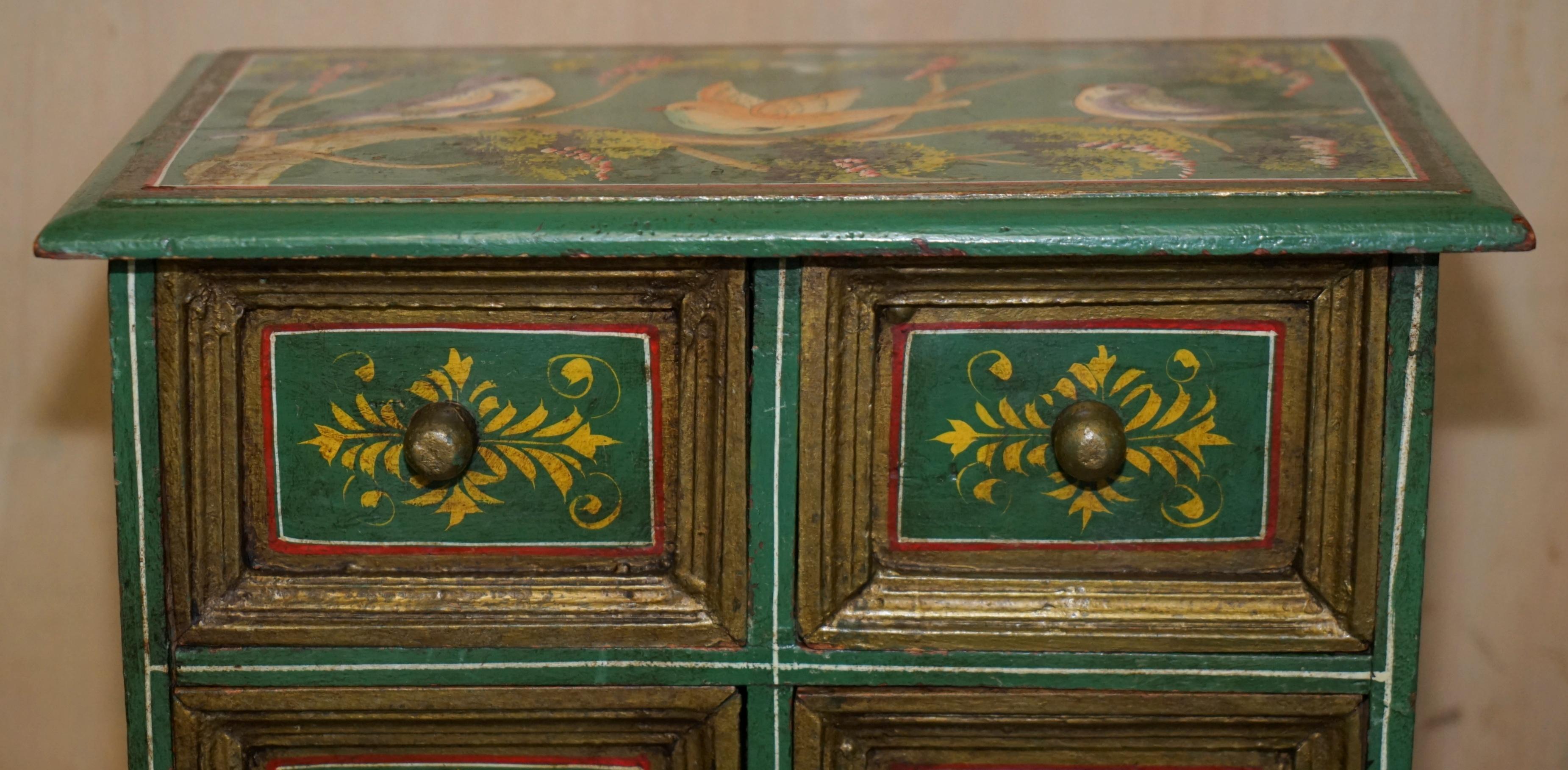 French SMALL FLORAL & BIRD HAND PAINTED GREEN SIDE END LAMP WINE TABLE CHEST OF DRAWERs For Sale