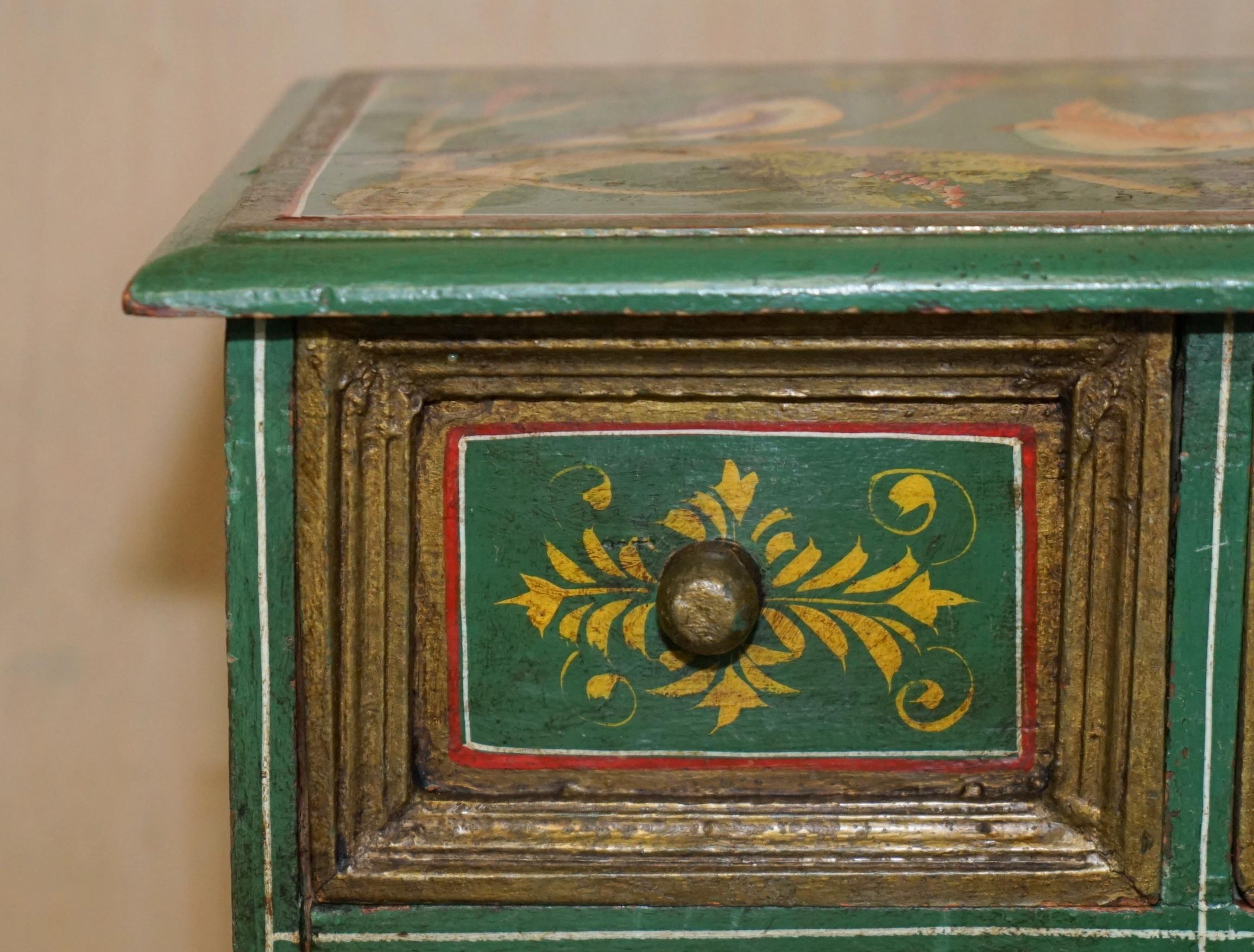 Hand-Crafted SMALL FLORAL & BIRD HAND PAINTED GREEN SIDE END LAMP WINE TABLE CHEST OF DRAWERs For Sale