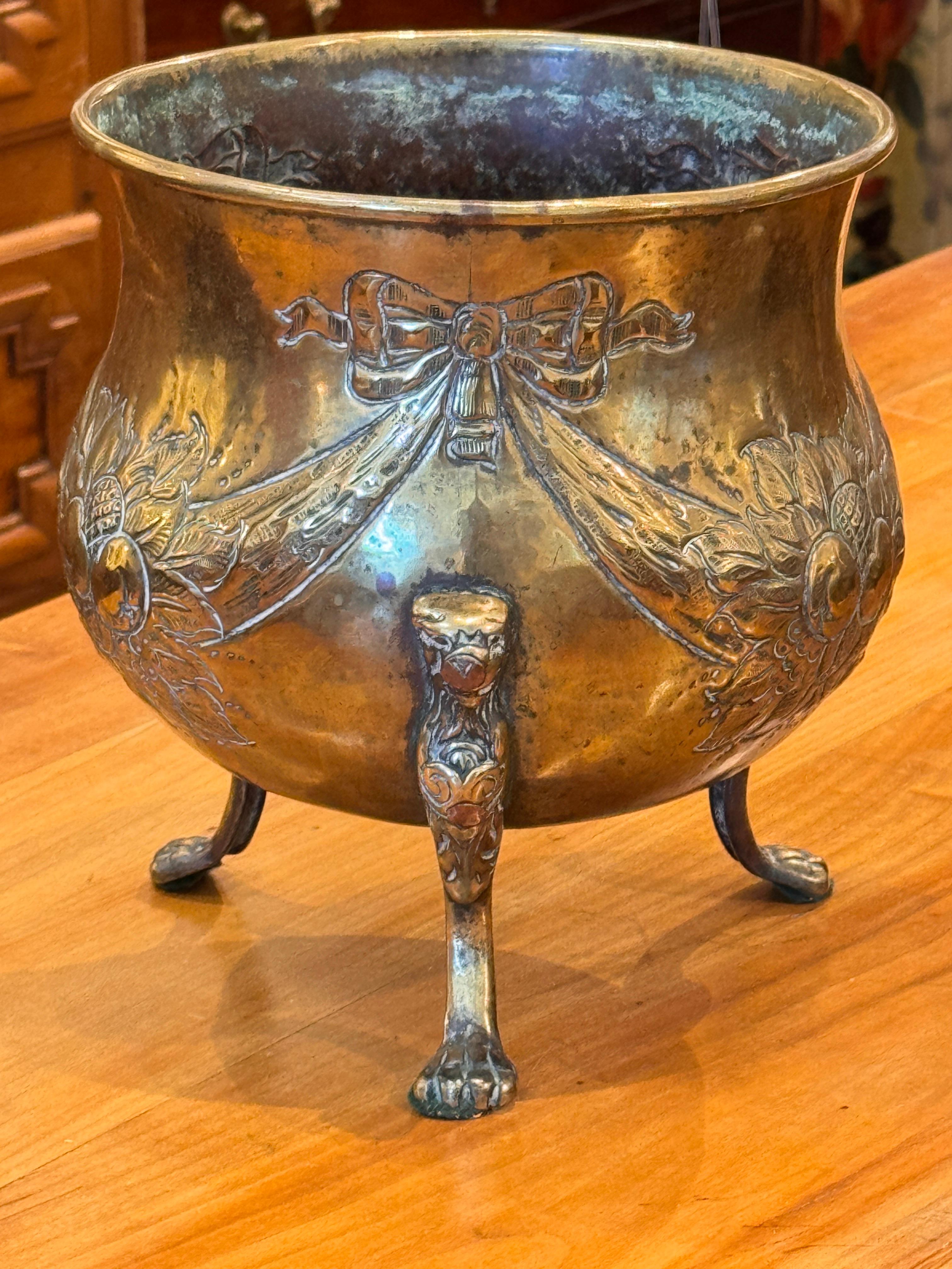 Small Footed Brass Planter With Bows and Fruit Motif For Sale 1
