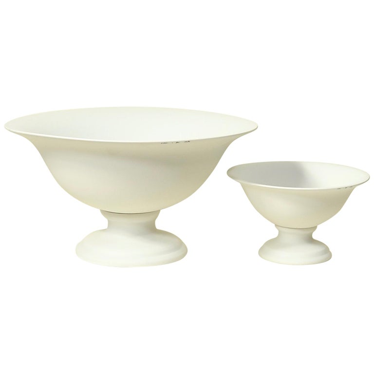 Small Footed Porcelain Vaso Planter in Matte Bisque For Sale