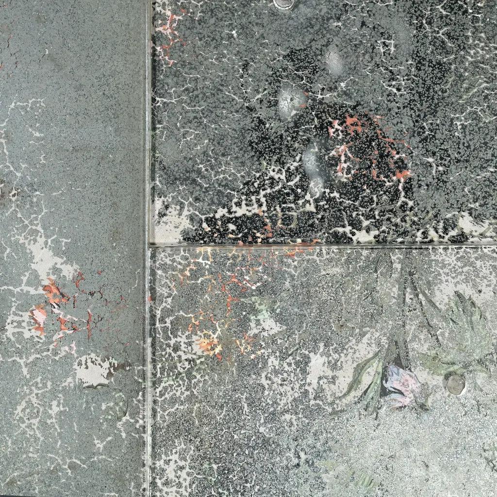 Français Miroir de petit format en verre oxydé, style années 1950 en vente