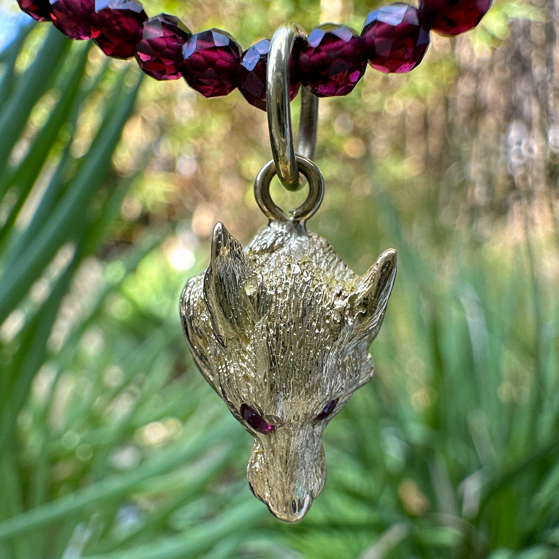 Contemporary Small Fox or Wolf Pendant with Ruby Eyes in 18K Gold on Faceted Garnet Chain