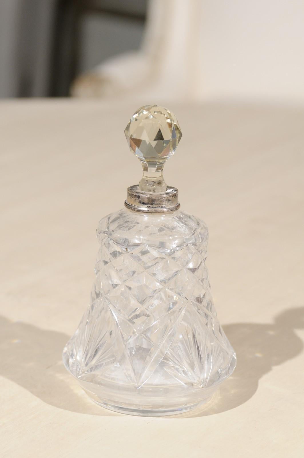 Small French 1920s Crystal Toiletry Bottle with Silver Neck and Diamond Motifs For Sale 4