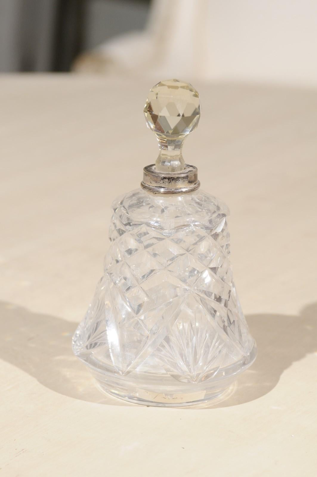 Small French 1920s Crystal Toiletry Bottle with Silver Neck and Diamond Motifs For Sale 5