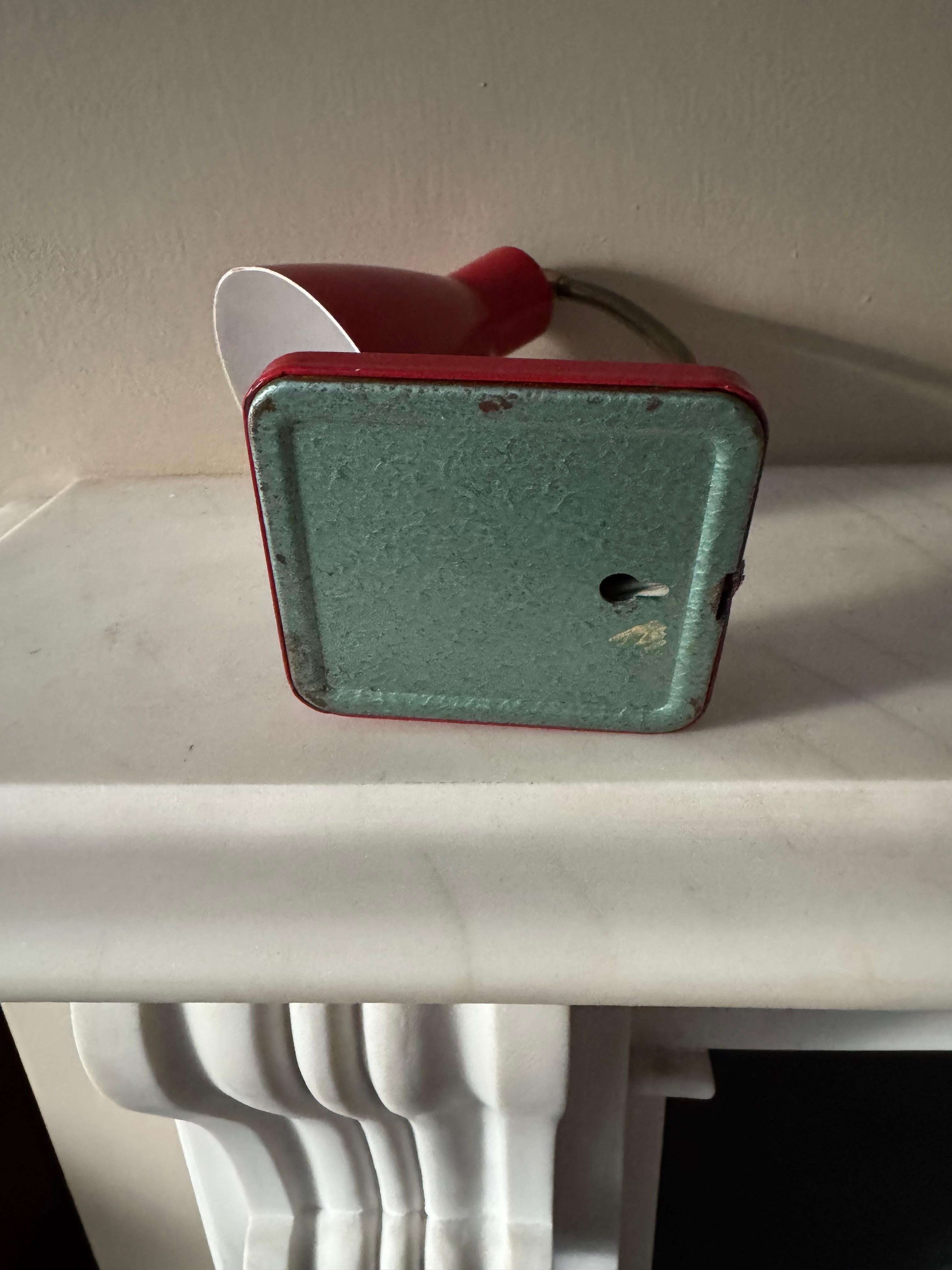 Francese Piccola lampada cocotte francese degli anni '50 in vendita