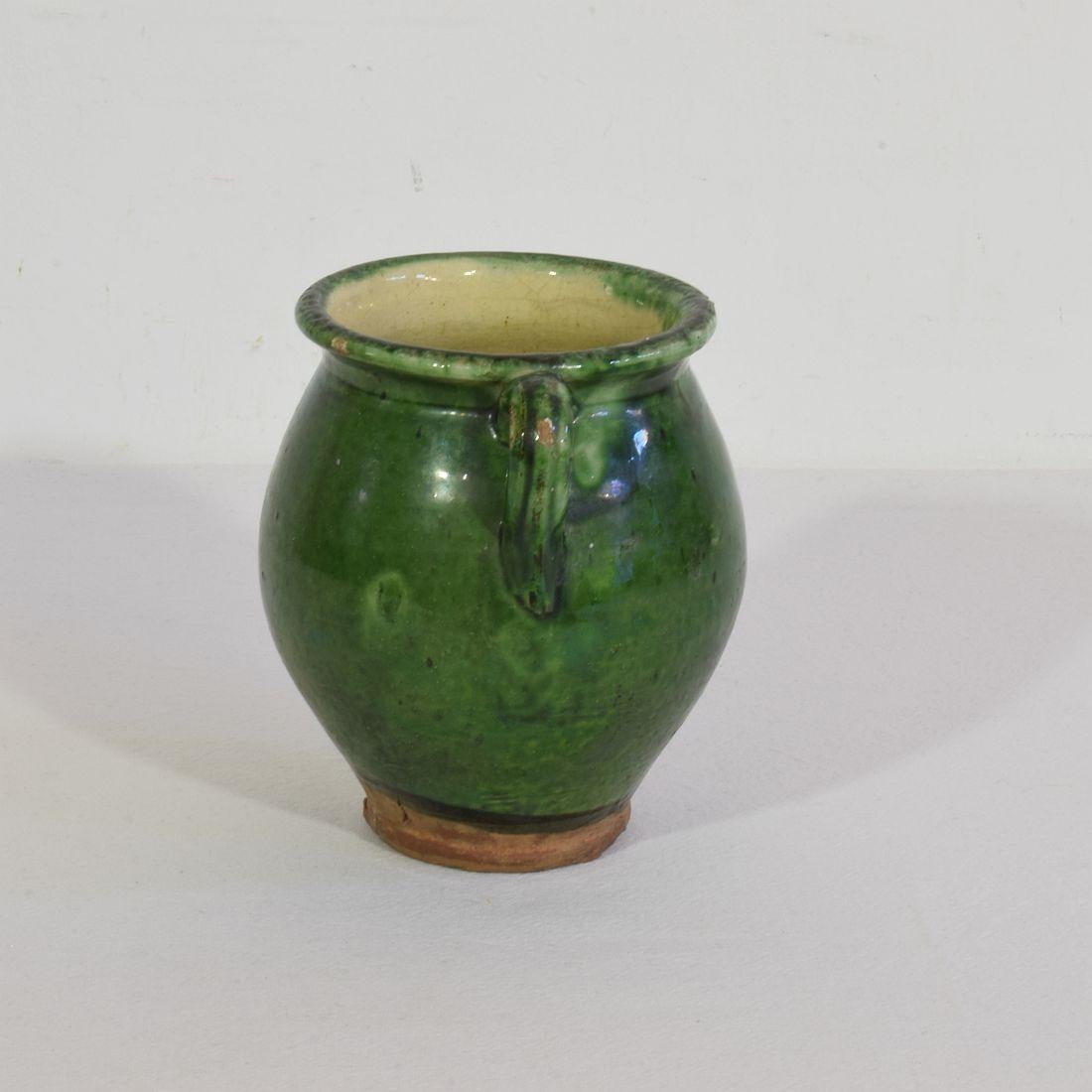 Petite jarre française du 19e siècle en céramique à glaçure verte Bon état à Buisson, FR