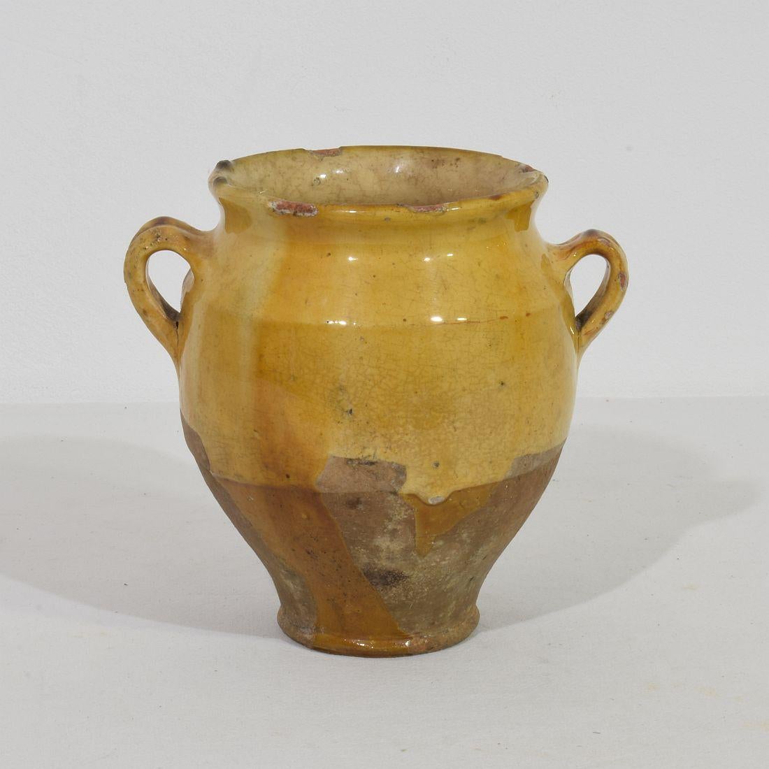 Small French 19th Century Yellow Glazed Ceramic Confit Jar For Sale 1