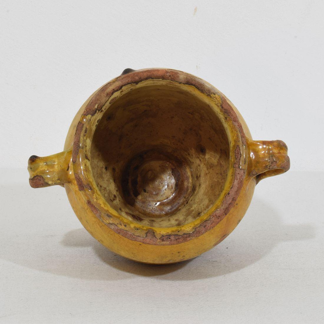 Small French 19th Century Yellow Glazed Ceramic Confit Jar For Sale 4
