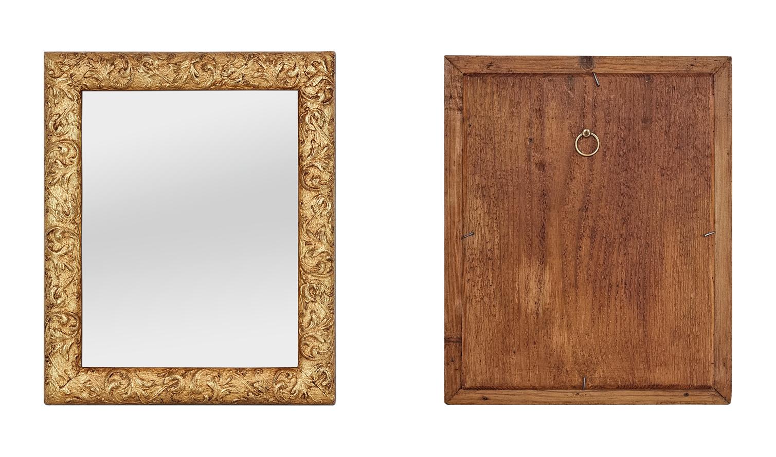 Small French Antique Giltwood Wall Mirror, Stylized Foliages Decor, circa 1900 For Sale 4