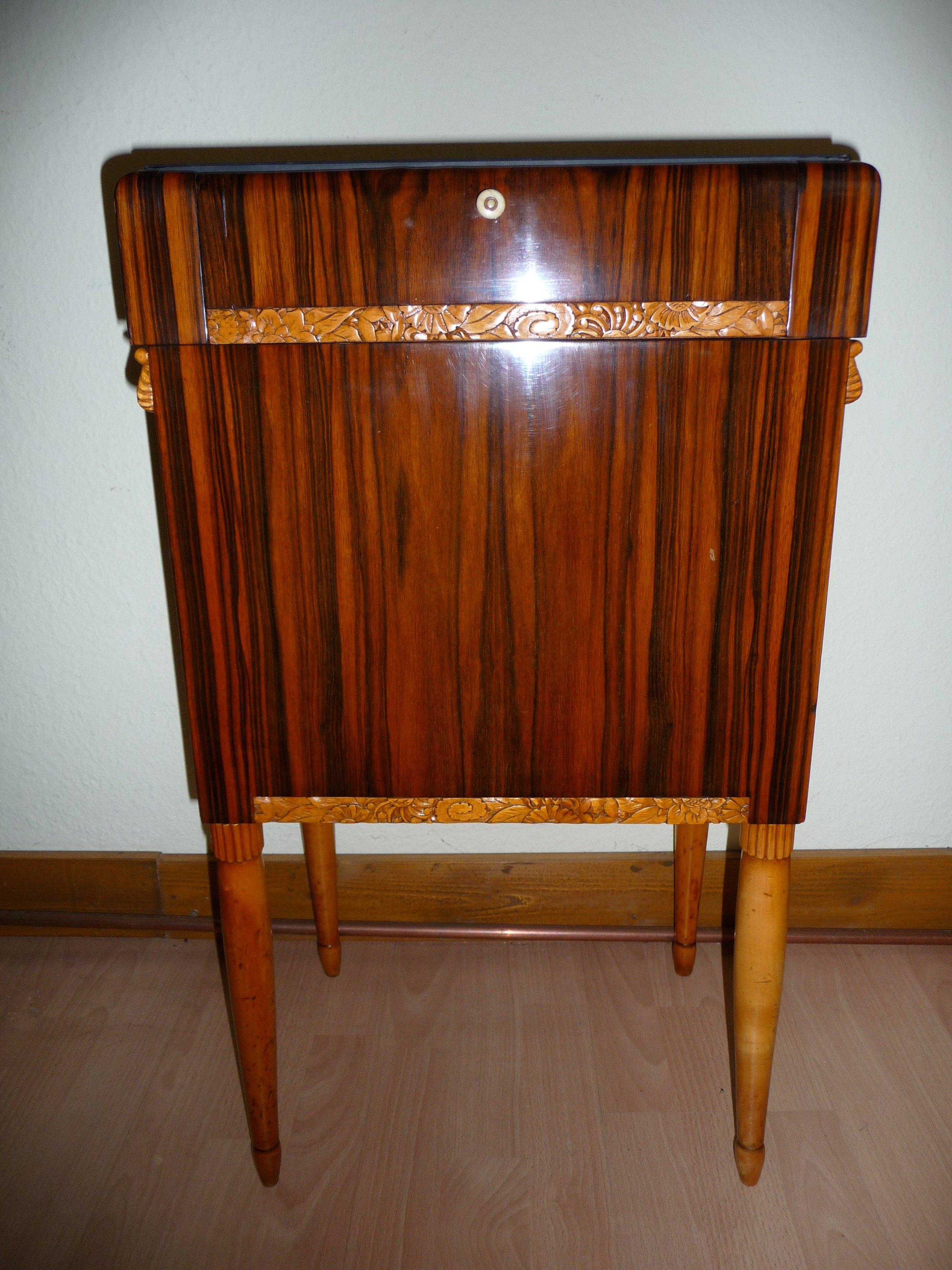 Small French Art Deco Cabinet in the Style of Paul Follot For Sale 2