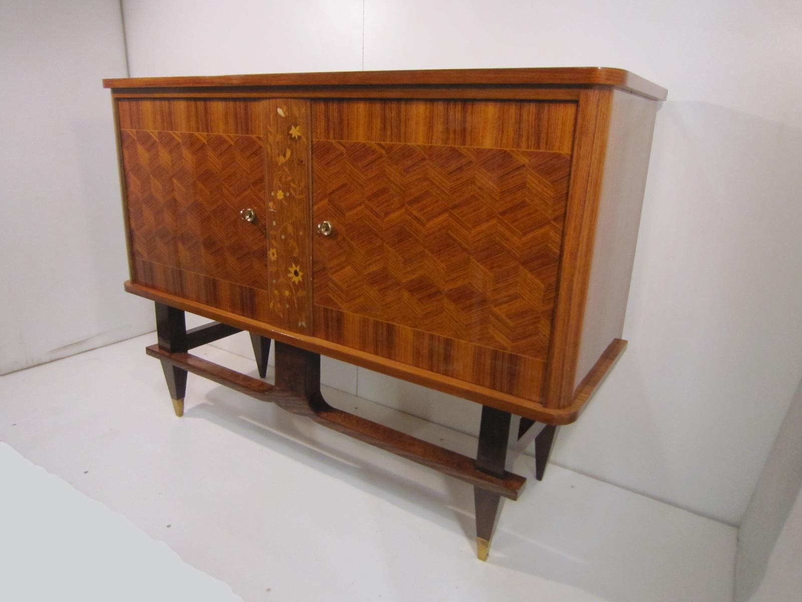 Art Deco Small French Cabinet in Palisander with Marquetry and Parquetry Detail