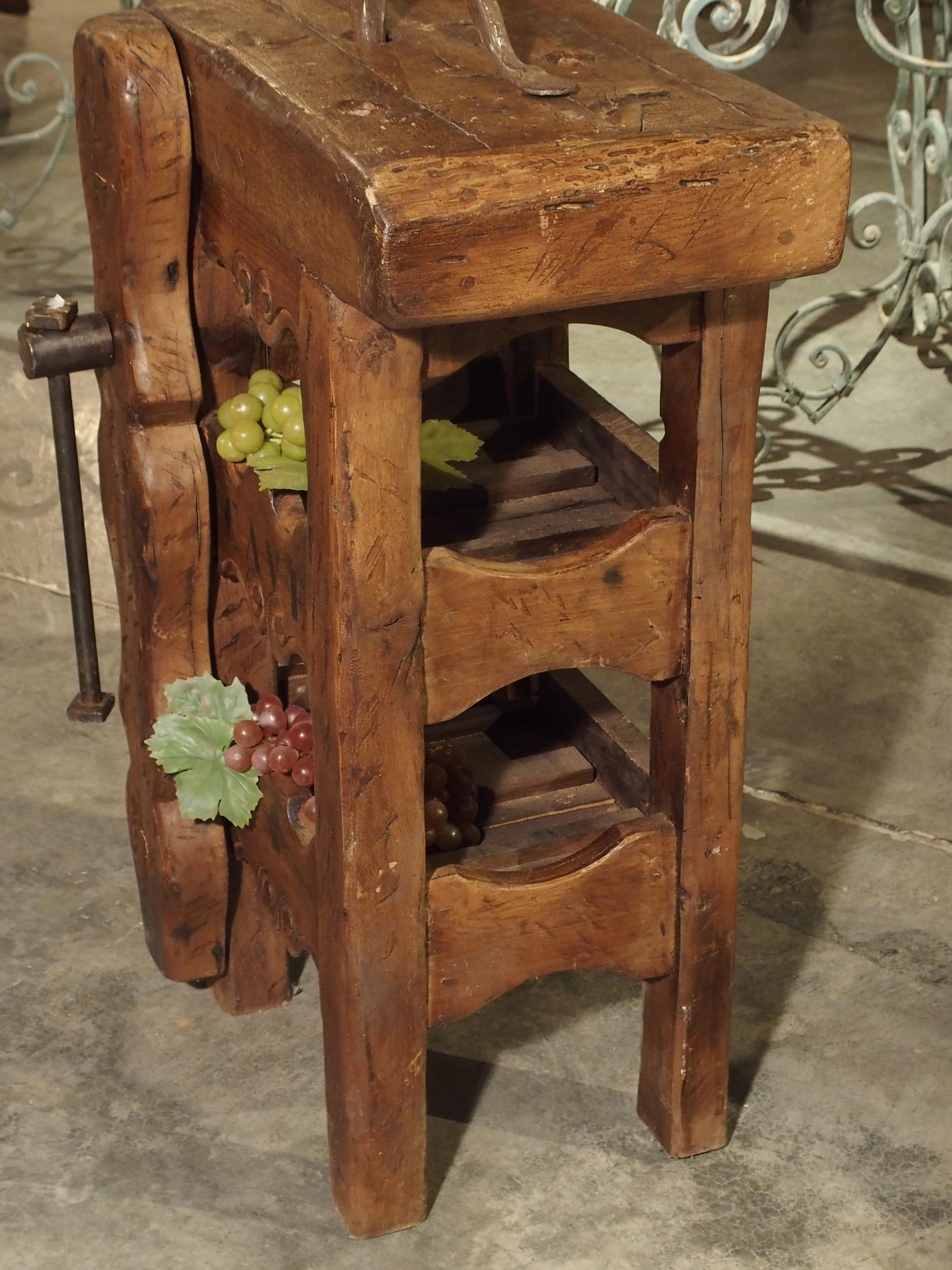 Small French 'Cave A Vin' Wine Bottle Holder Console In Good Condition In Dallas, TX