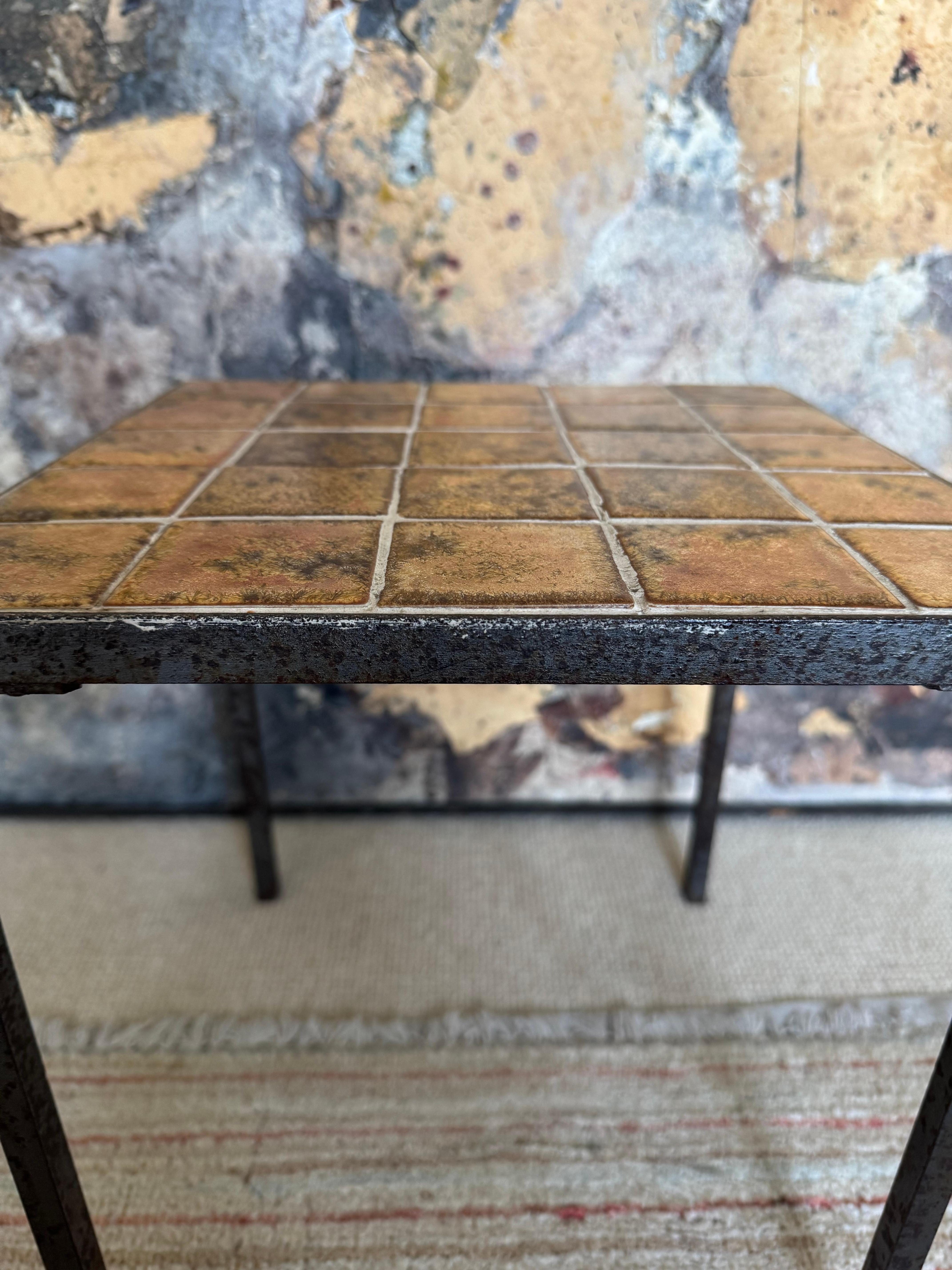 Small French ceramic tiled top side table In Good Condition For Sale In London, GB