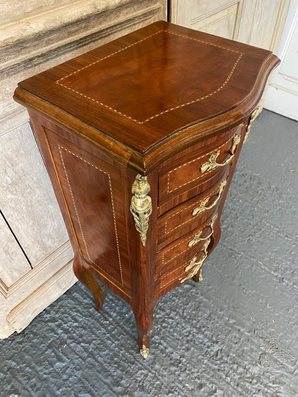Small French Chest of Drawers For Sale 5