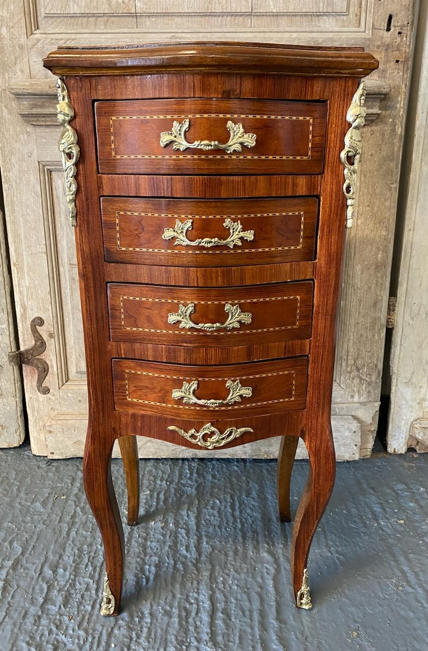 20th Century Small French Chest of Drawers For Sale