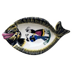 Small French Faience Fish Platter Henriot Quimper, Circa 1930