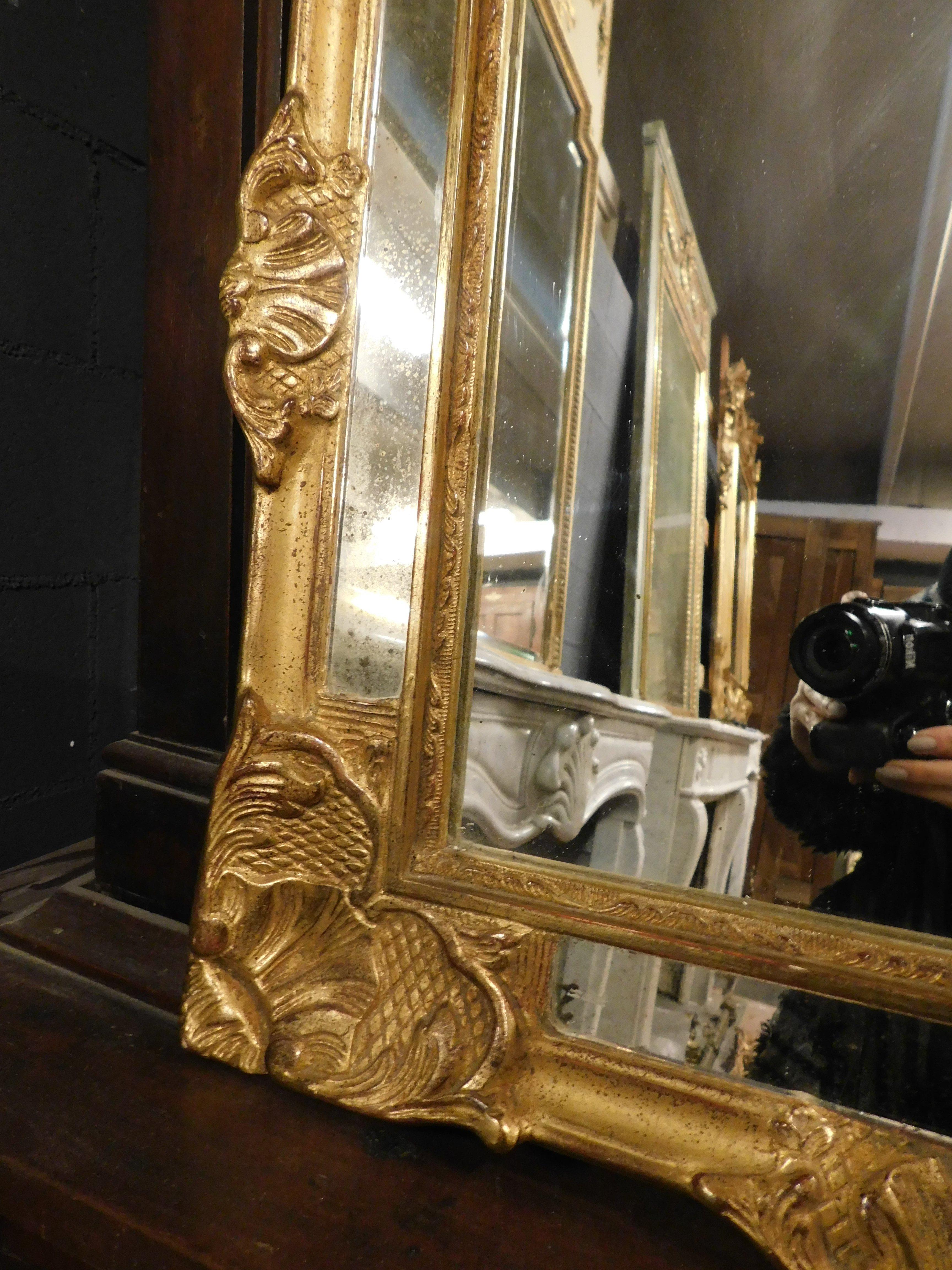 Poplar Small French Gilded Mirror with Framed Sculptures, 19th Century For Sale