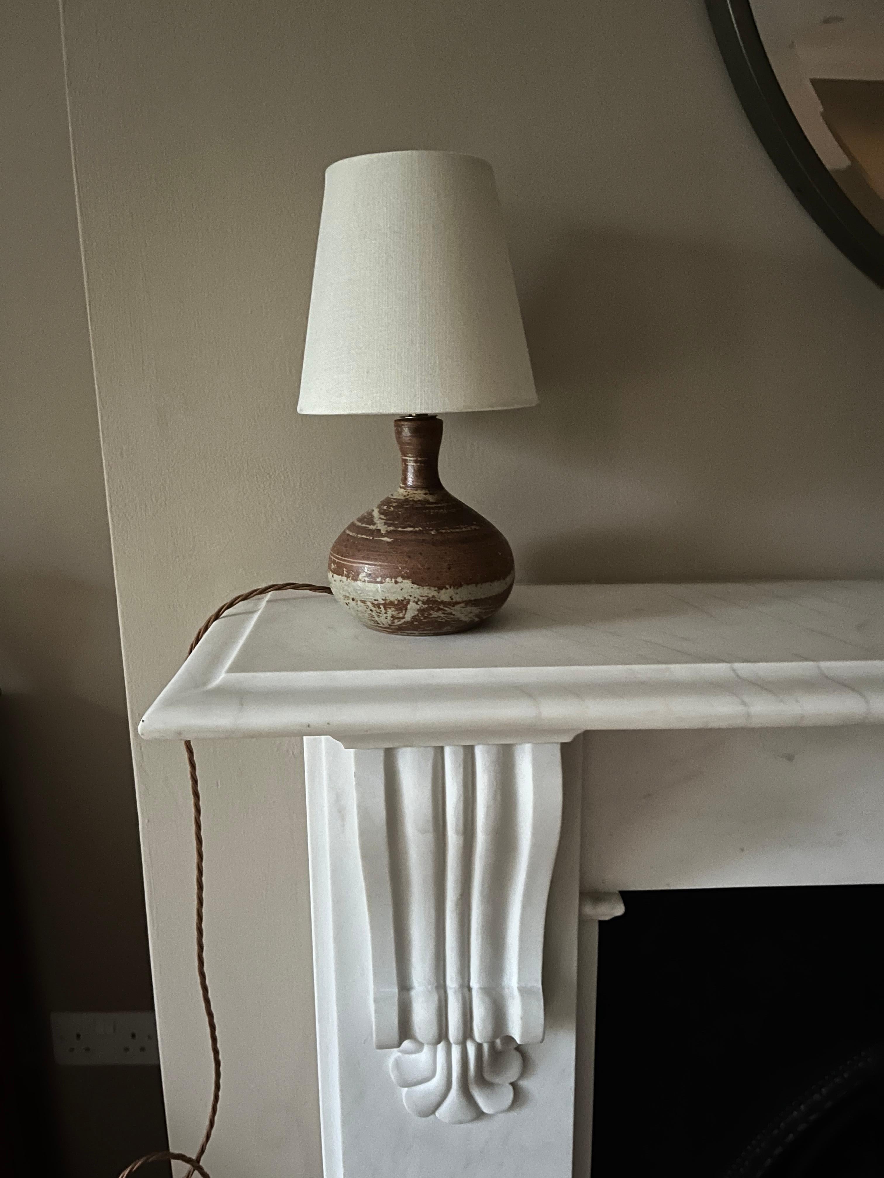 Small French glazed ceramic lamp In Good Condition In London, GB