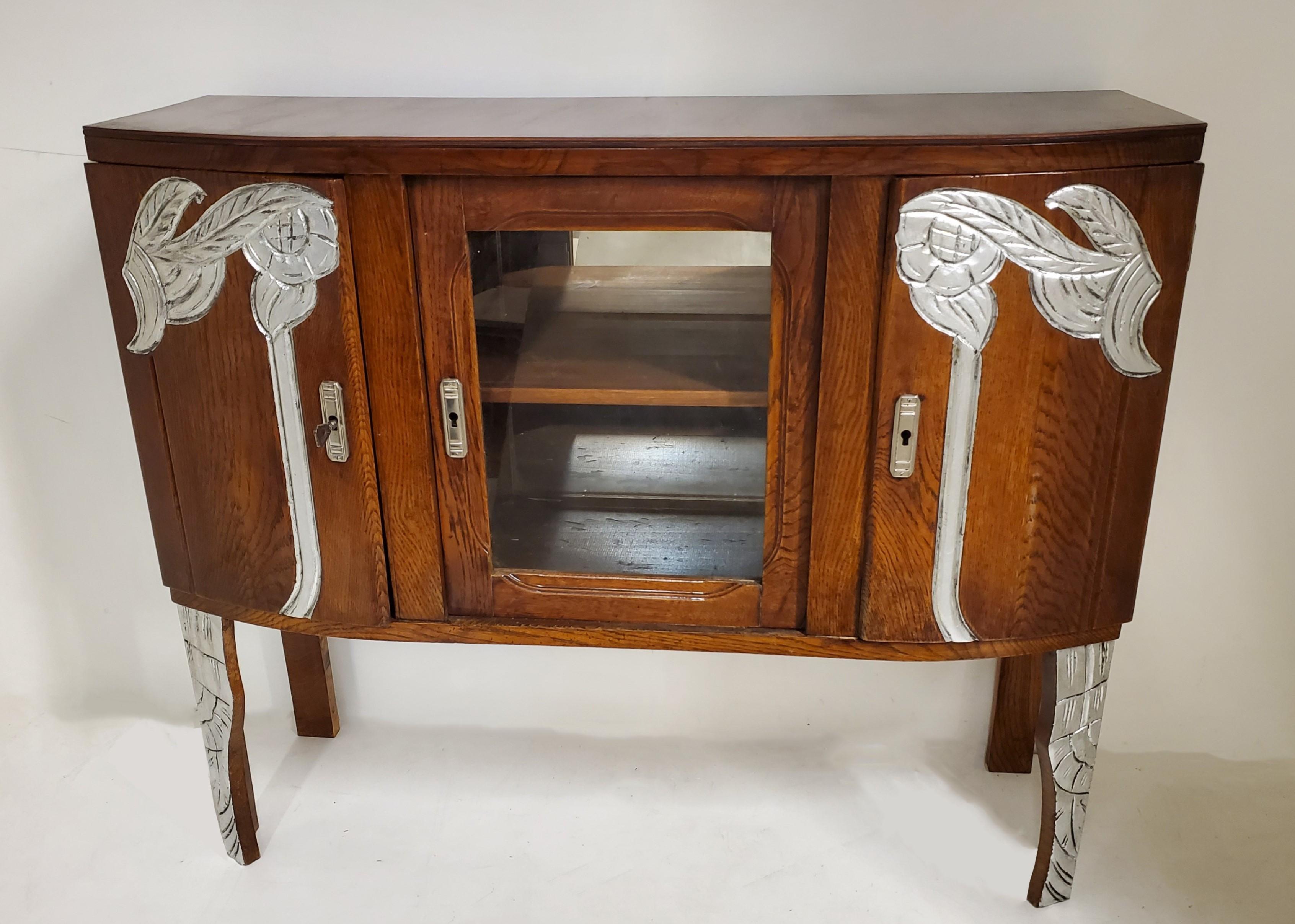 Small French Hand Carved Oak & Metal Leaf Cabinet /Vitrine / Bar/ Bookcase 8