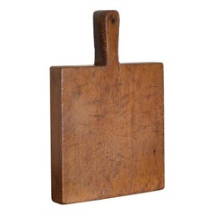 Small French Handled Cutting Board in Pinewood, Early 20th Century