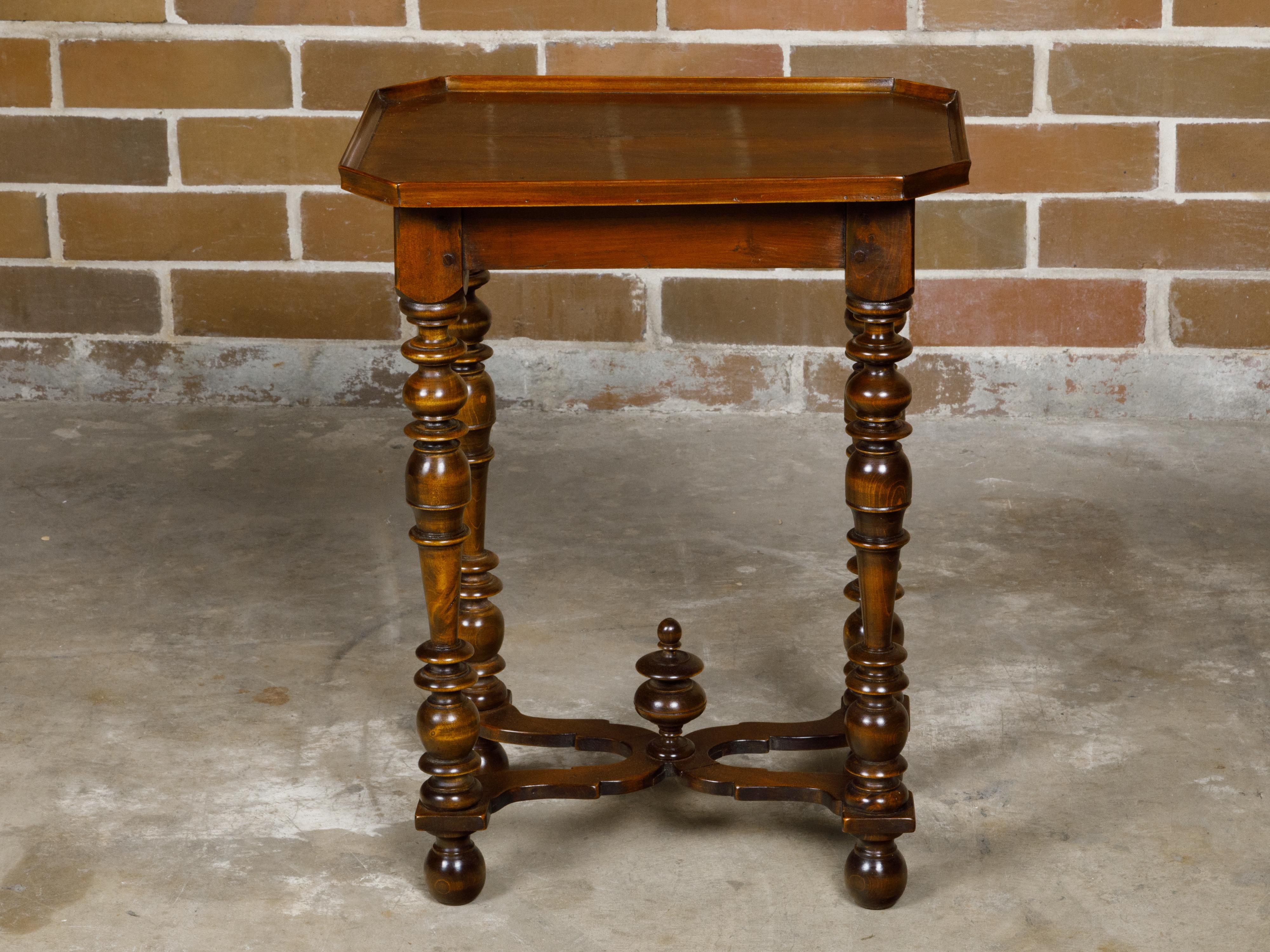 Small French Louis XIII Style Walnut Tray Top Spool Table with Cross Stretcher For Sale 5