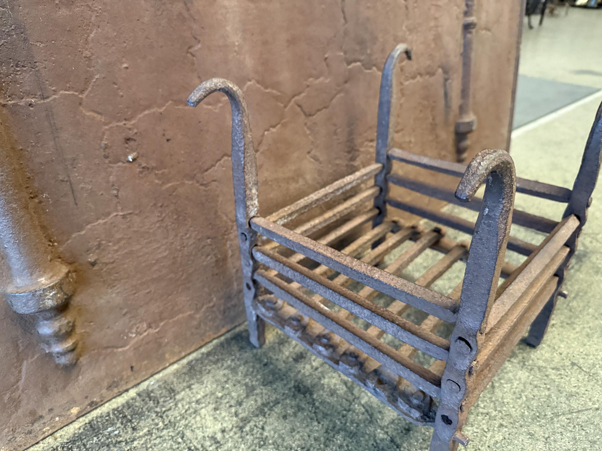 Small French Louis XIV Period Fireplace Log Grate, Early 18th Century For Sale 6