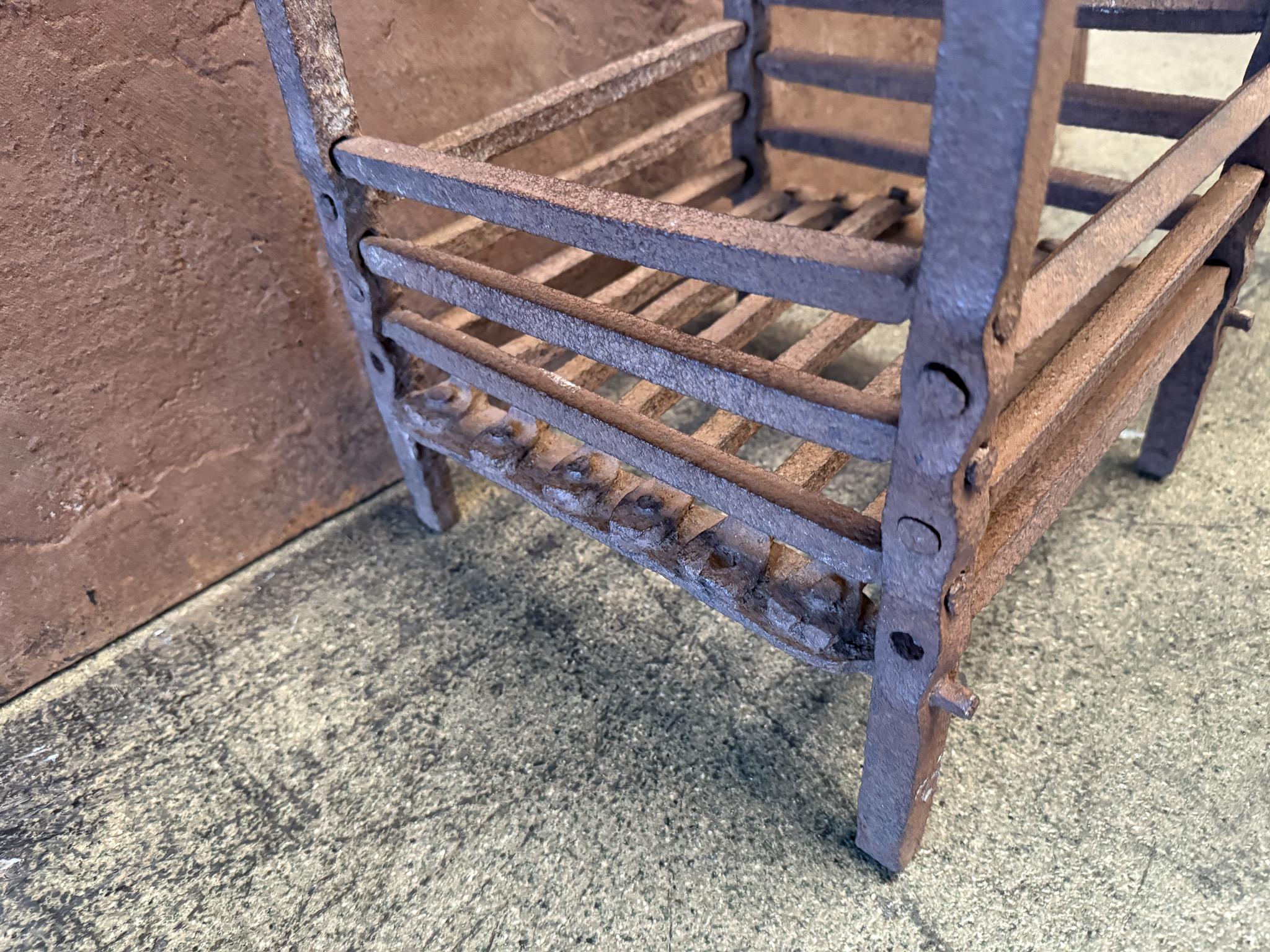 Small French Louis XIV Period Fireplace Log Grate, Early 18th Century For Sale 9