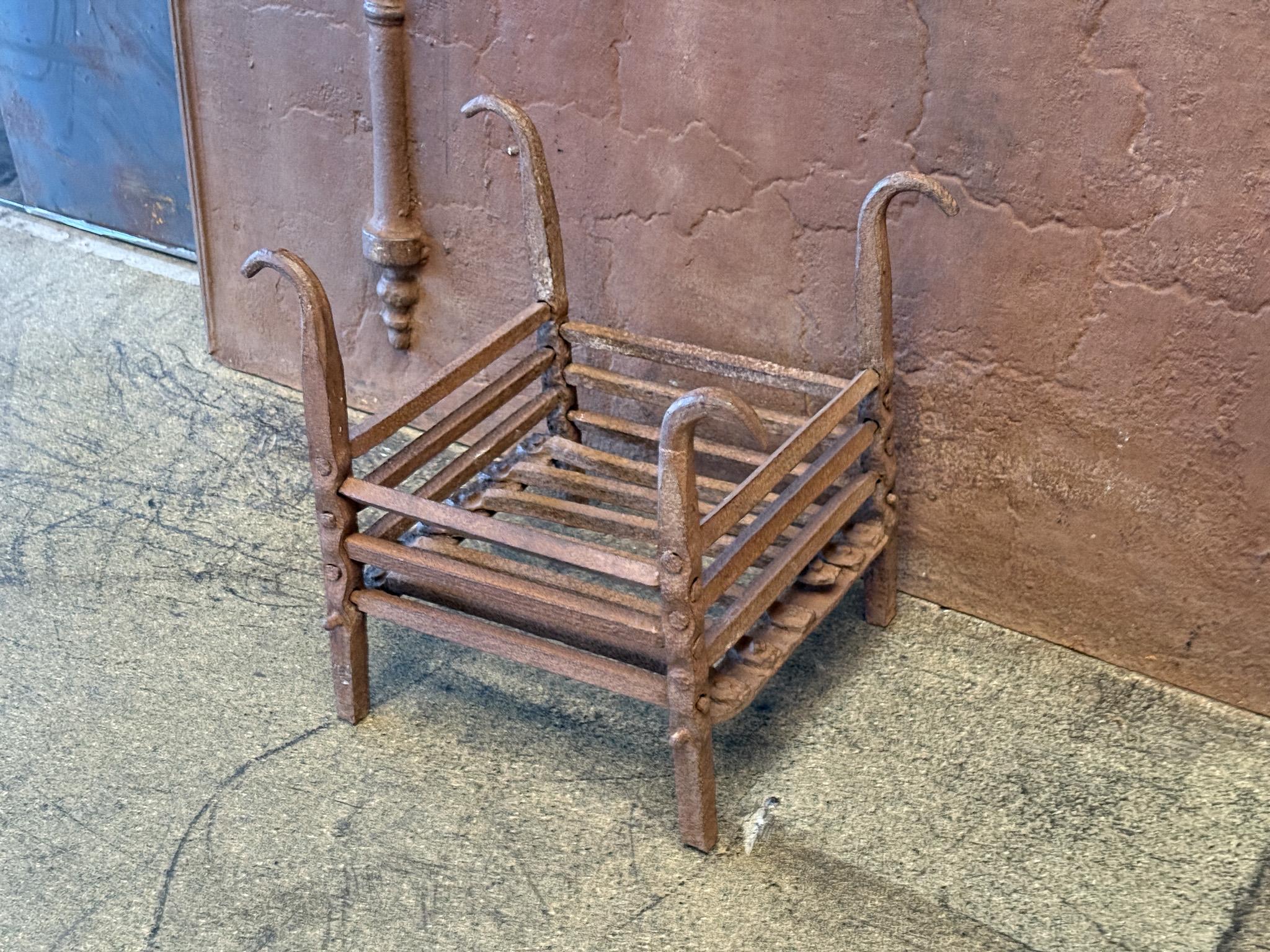 Wrought Iron Small French Louis XIV Period Fireplace Log Grate, Early 18th Century For Sale