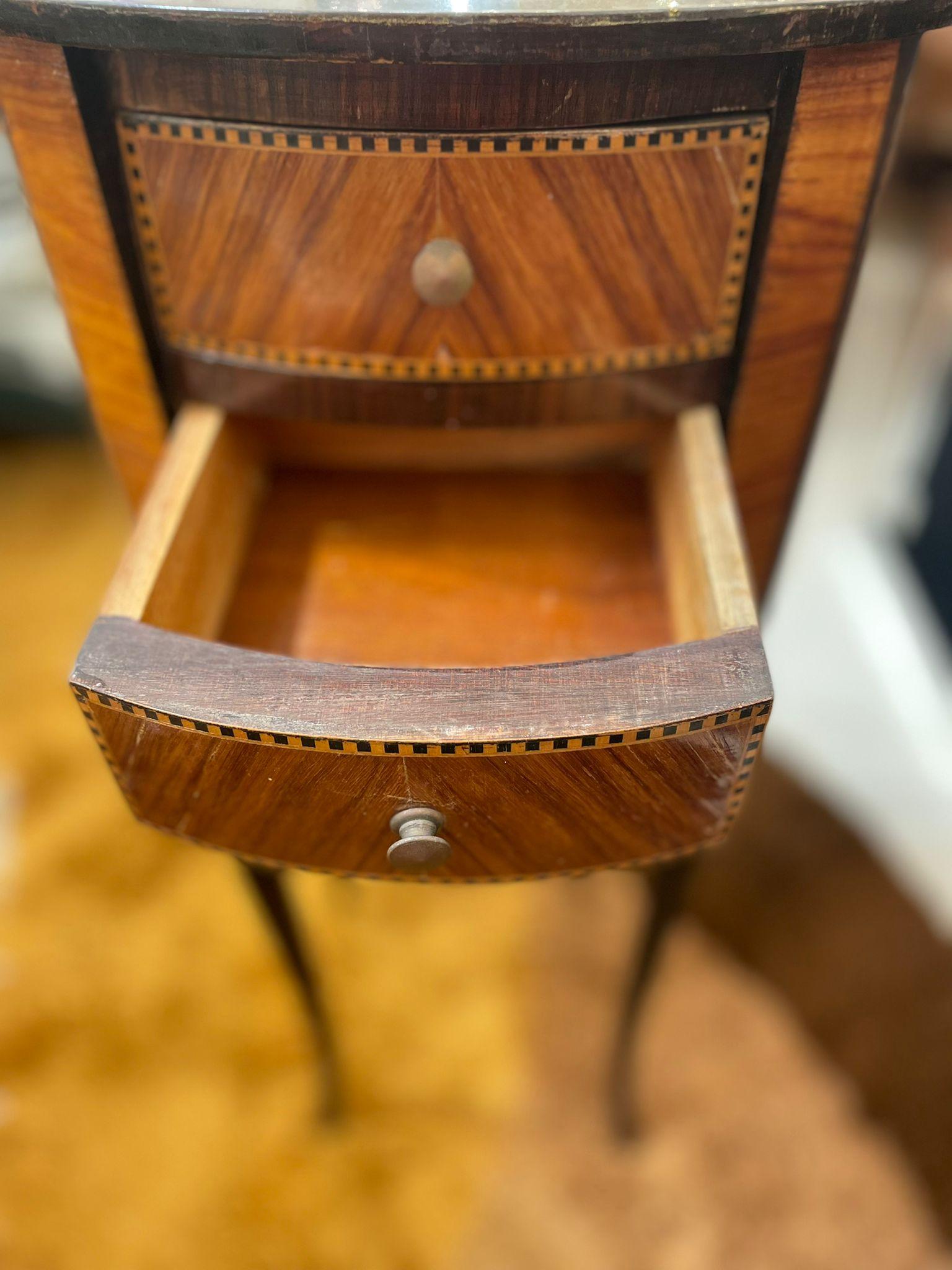 Small French Louis XV Inlaid Kingwood Side Table 6