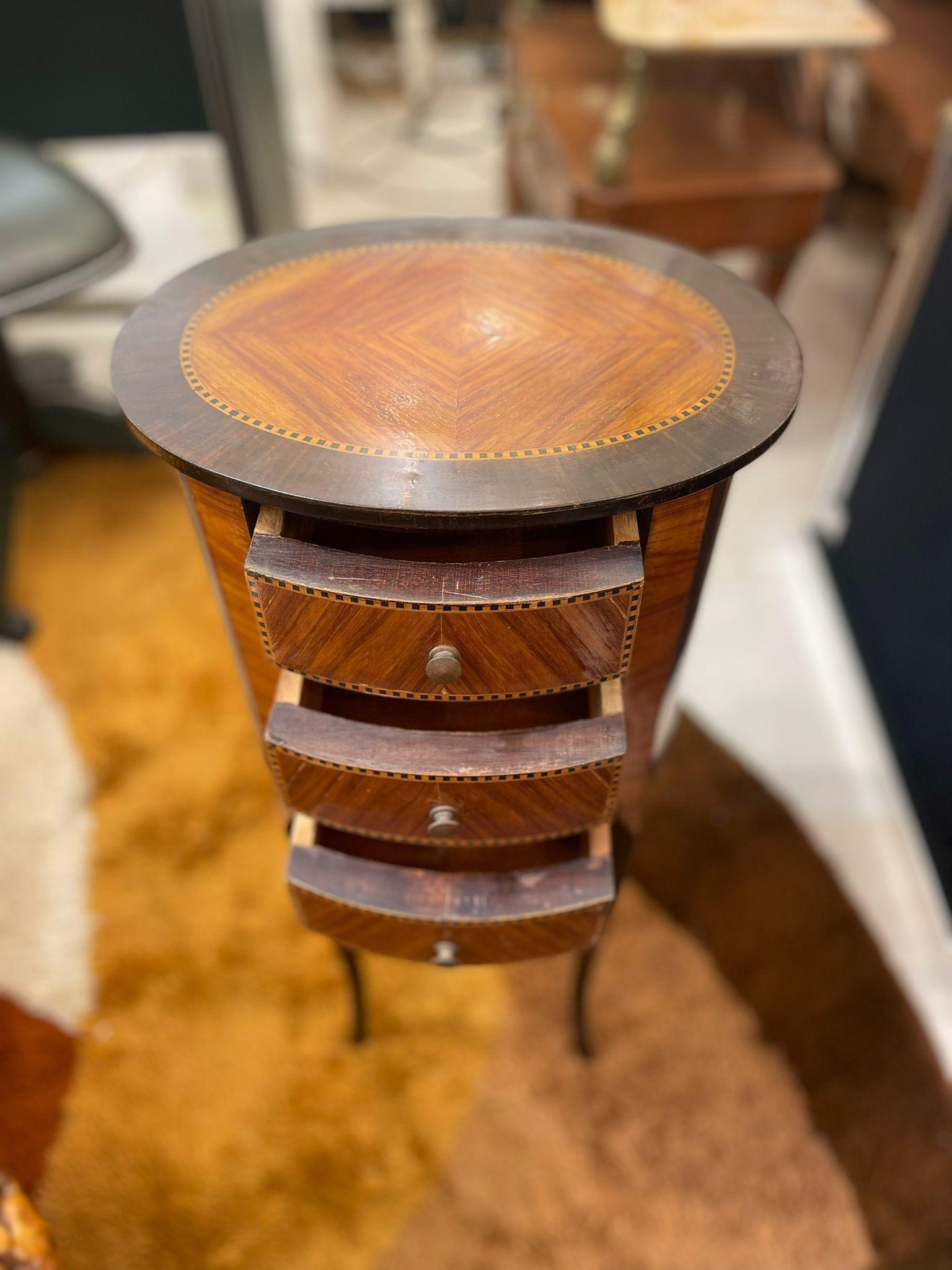 Small French Louis XV Inlaid Kingwood Side Table 7