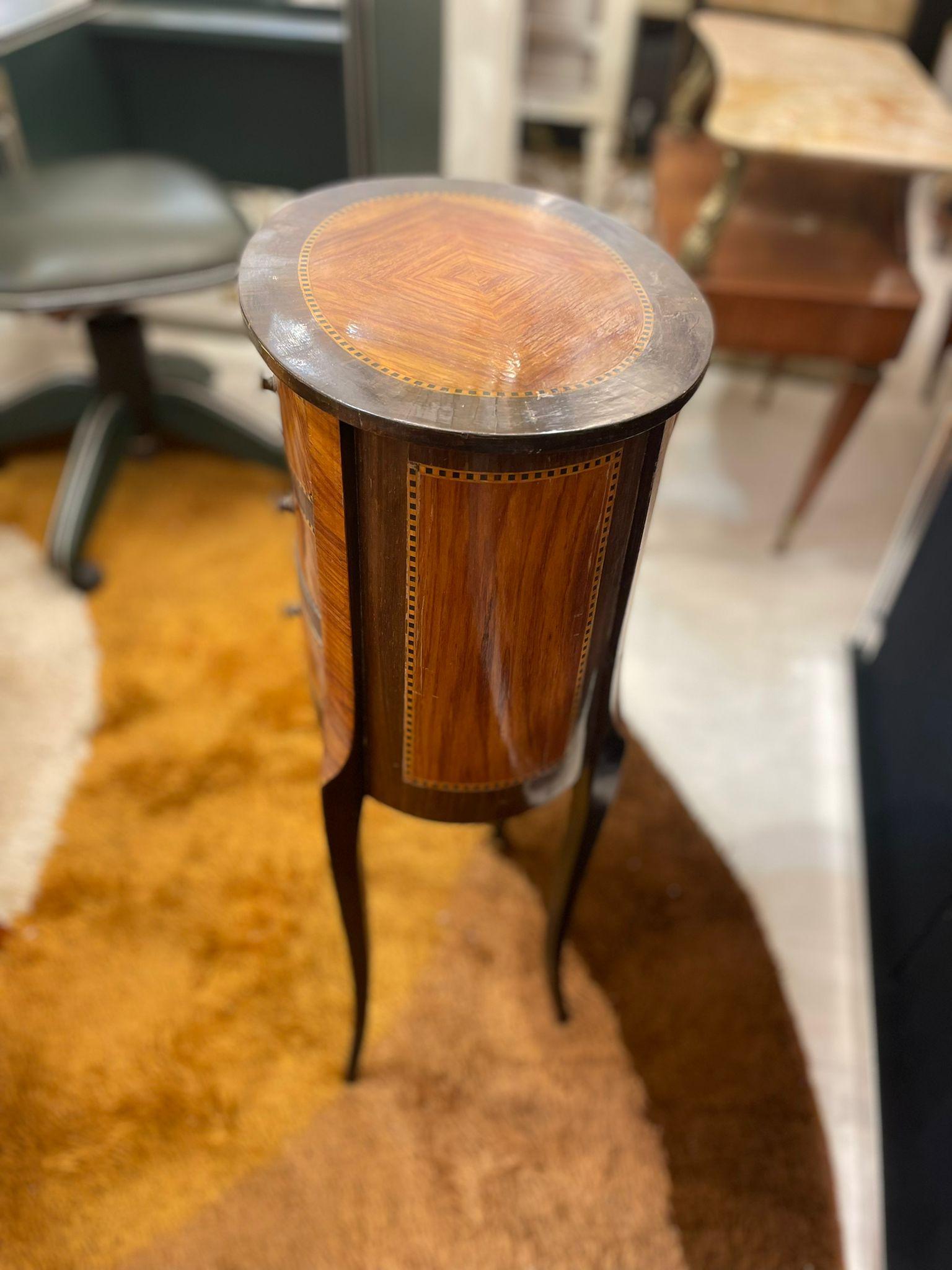 Small French Louis XV Inlaid Kingwood Side Table 2