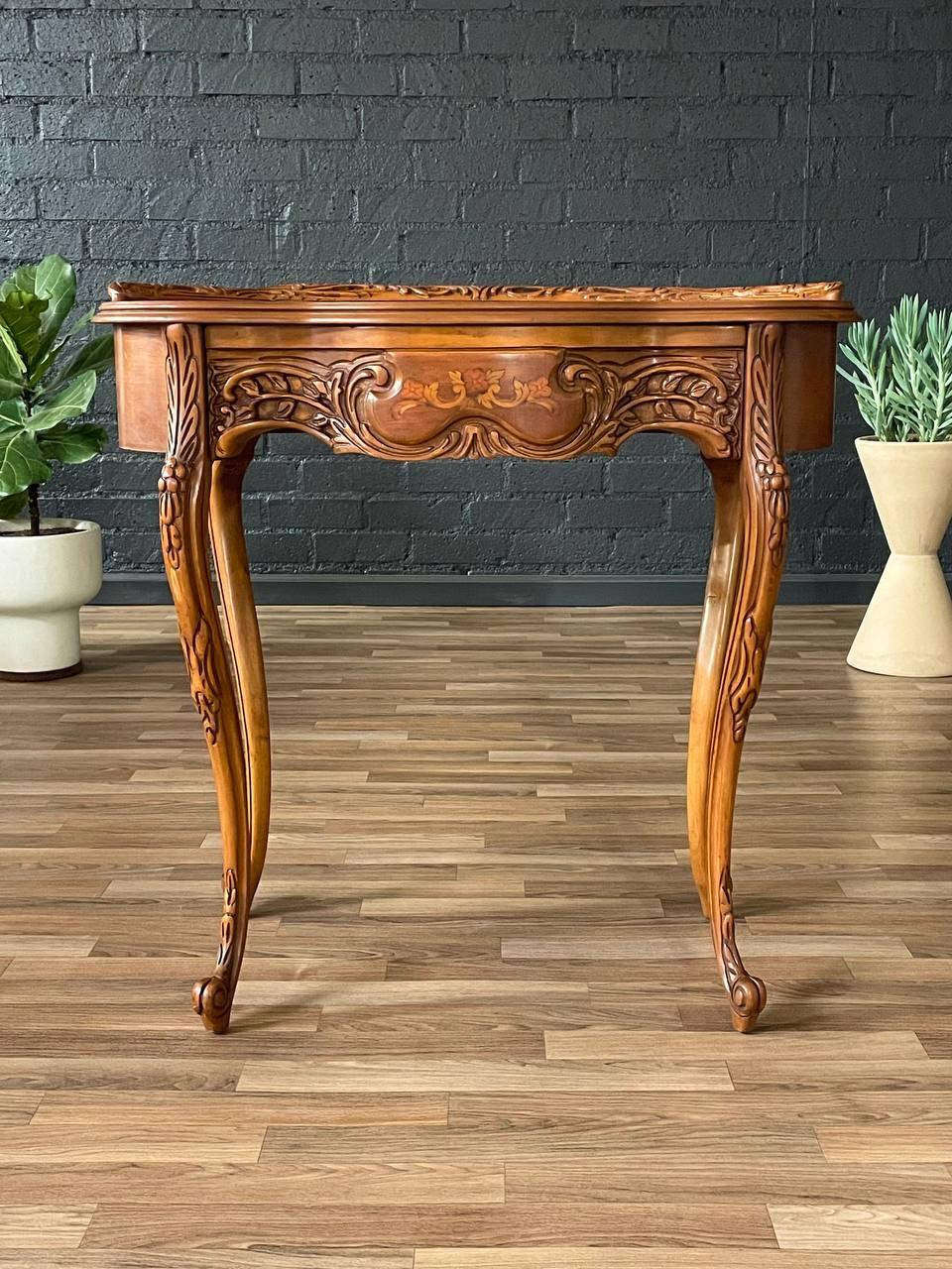 Small French Louis XV Style Inlaid Vanity Table In Good Condition For Sale In Los Angeles, CA