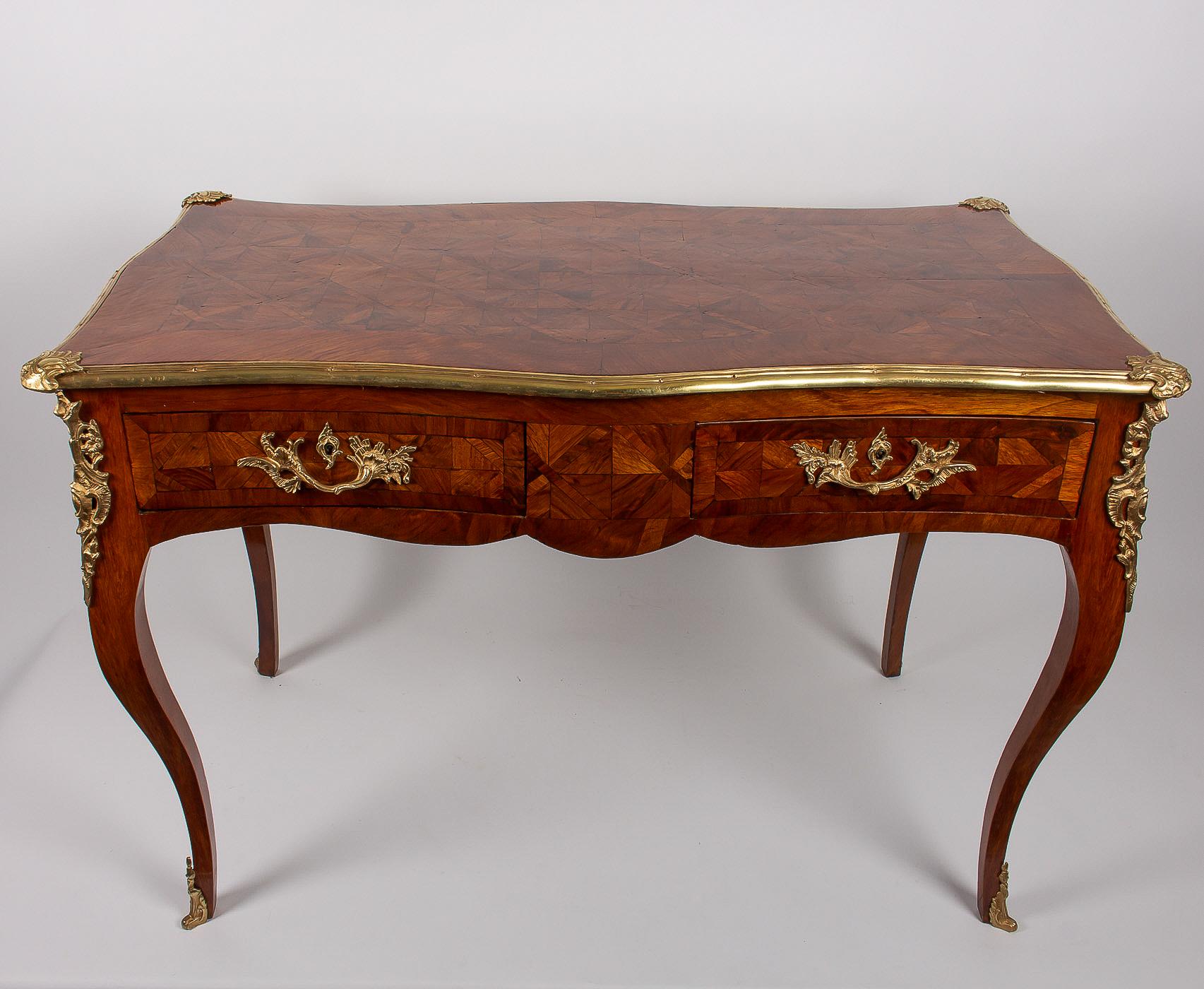 Small French Louis XV Style Marquetry Bureau Plat, circa 1820-1840 2