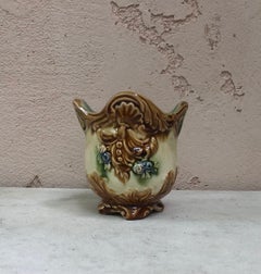 Small French Majolica Cache Pot Onnaing, Circa 1890