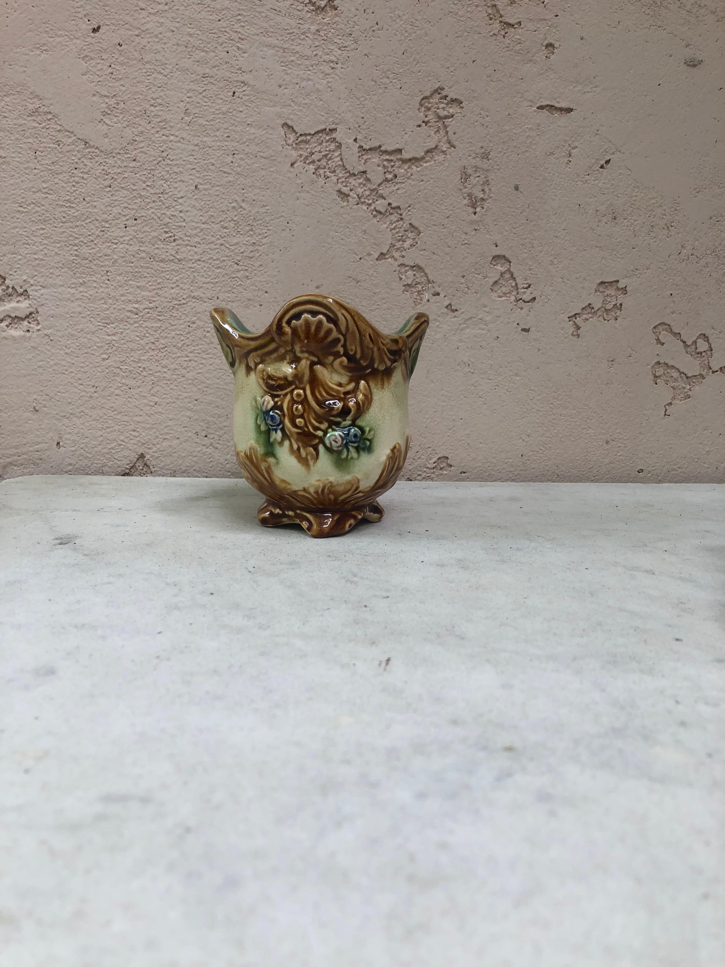 Rococo Revival Small French Majolica Cache Pot Onnaing, Circa 1890