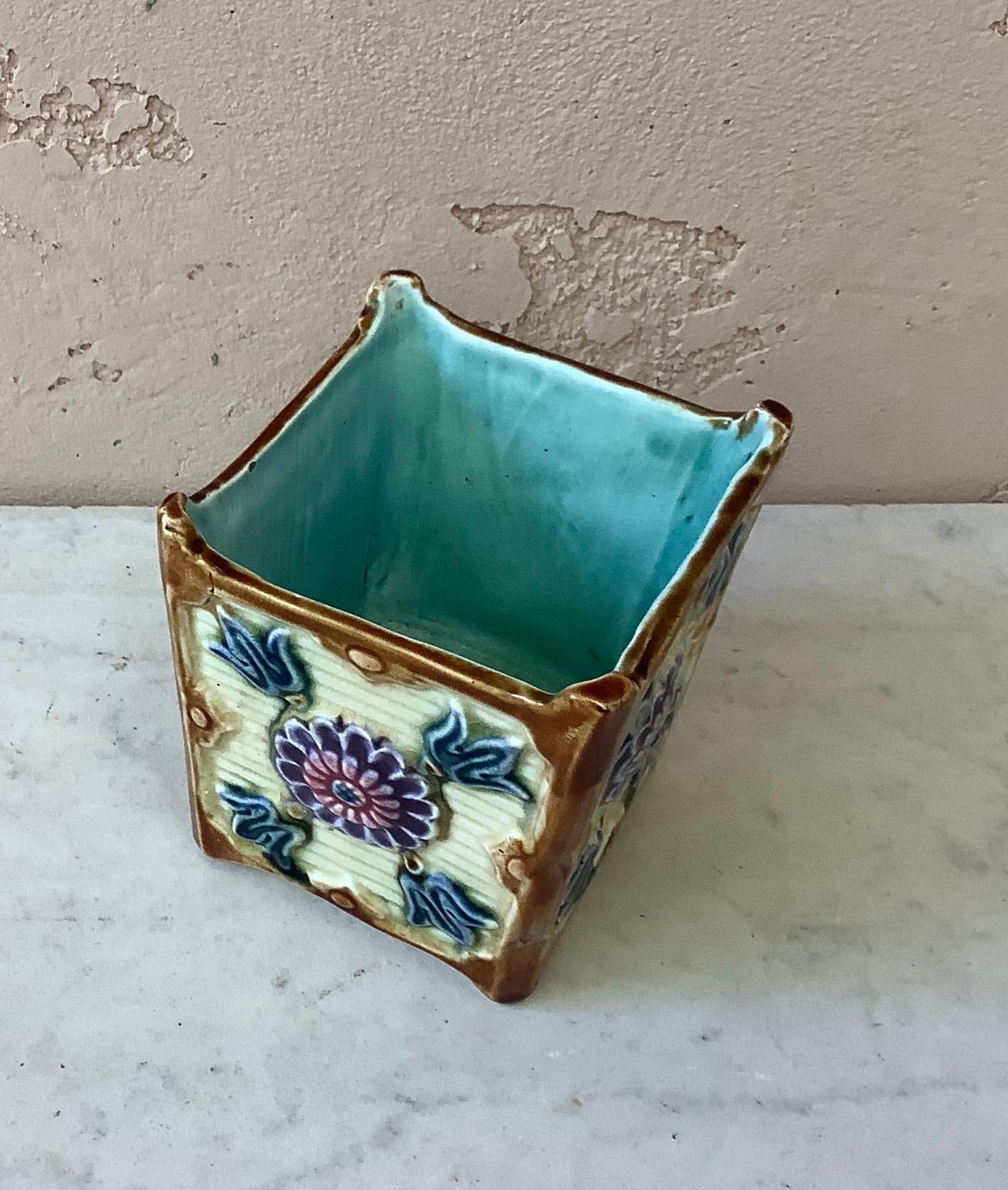 Country Small French Majolica Jardinière Onnaing, circa 1890 For Sale