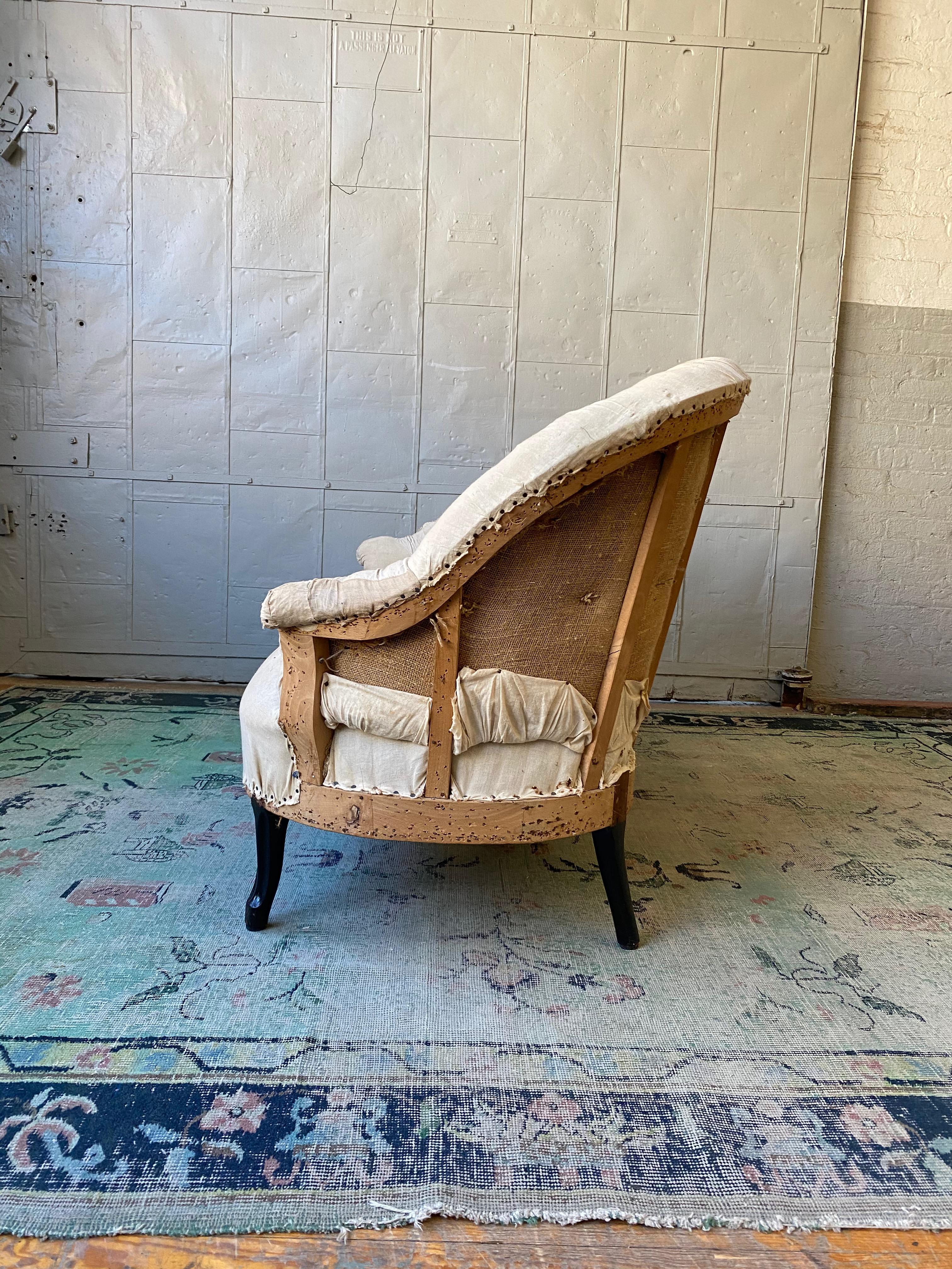 Small French Settee with Tufted Back and Cabriole Legs 4