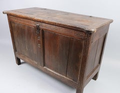 Small French oak coffer