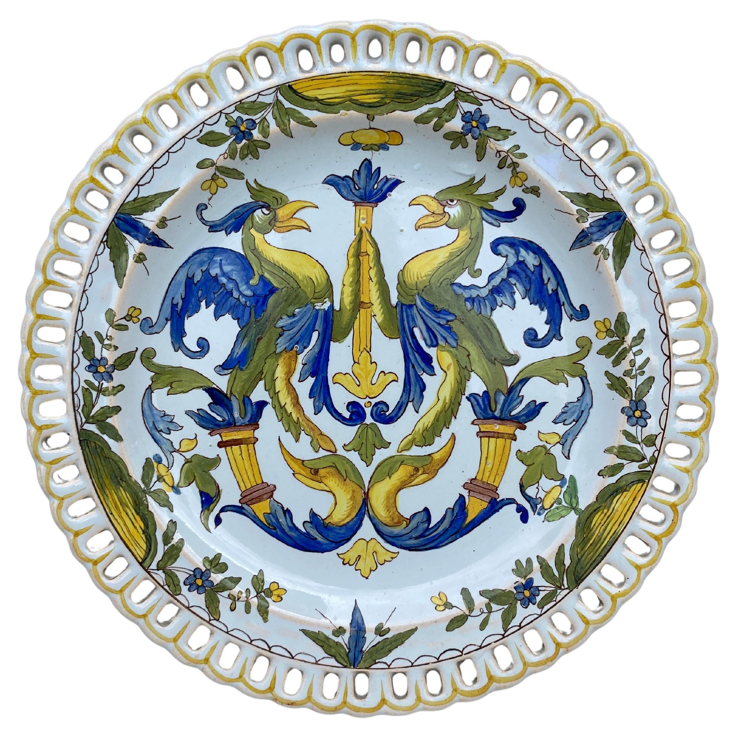 Pequeño plato francés de loza rústica Circa 1920 principios del siglo XX
