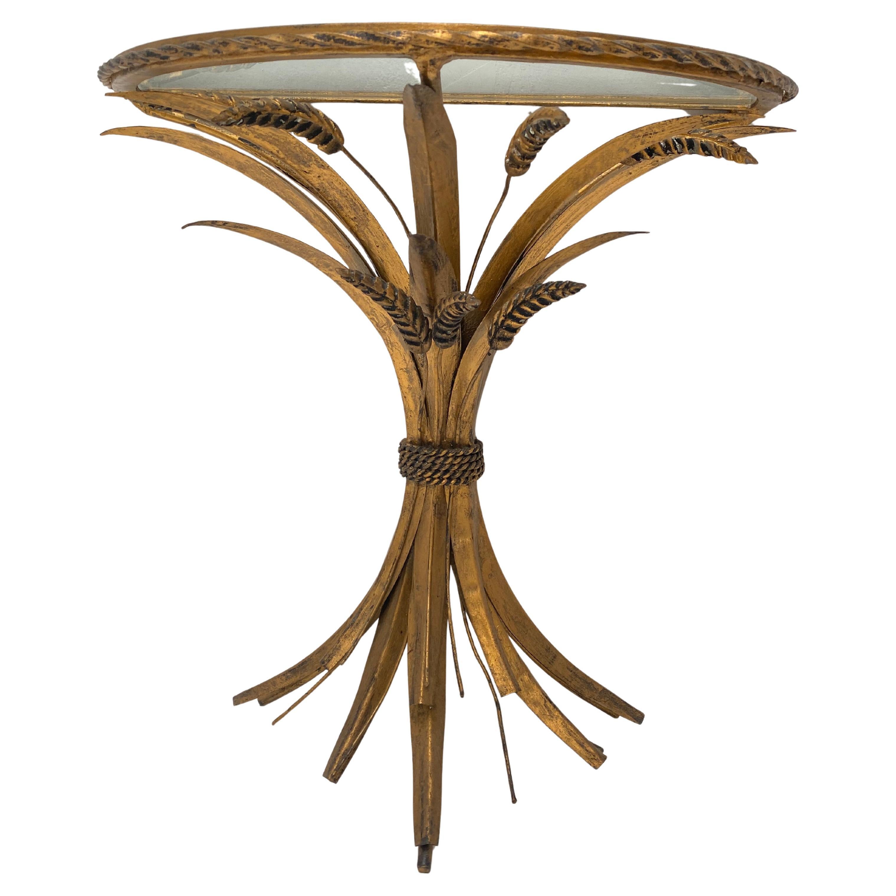 Petite table d'appoint/console « Feuille de blé » française en métal doré en vente