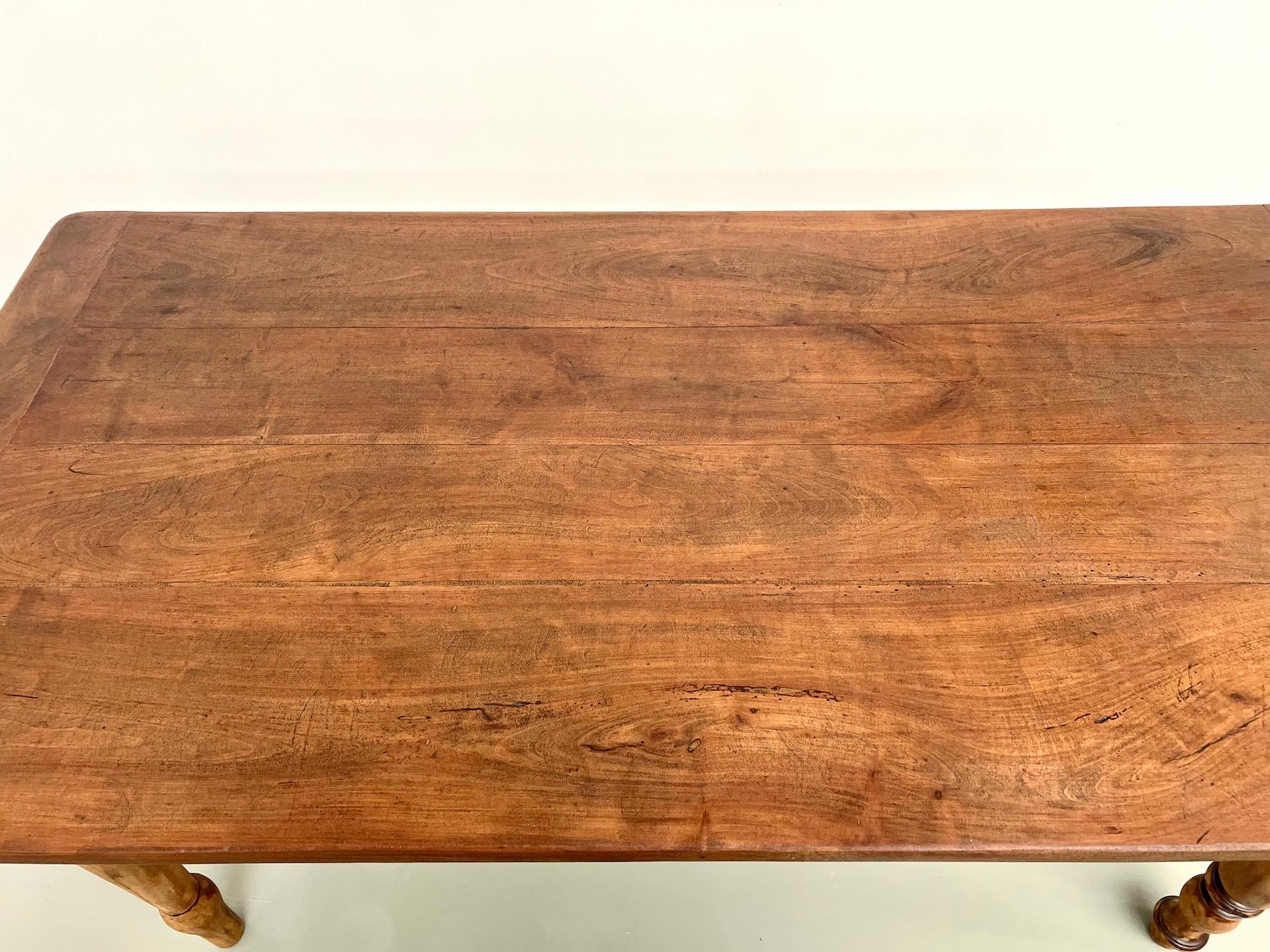 Small french solid cherry farm table/desk, from 1900's For Sale 6