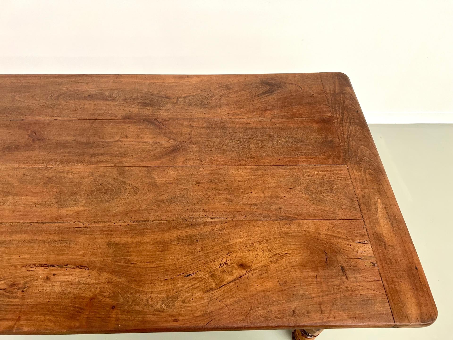Small french solid cherry farm table/desk, from 1900's For Sale 7