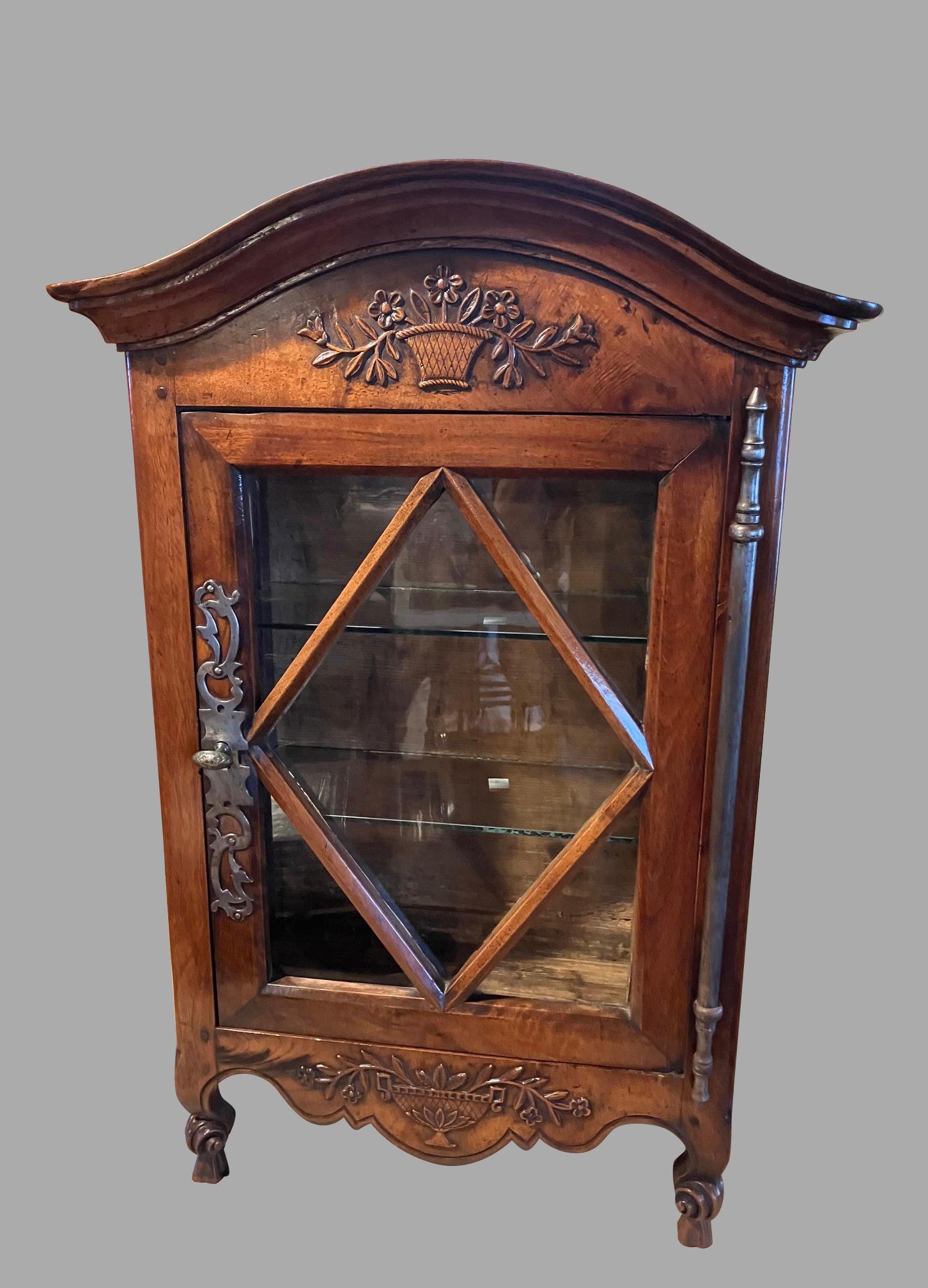 French Provincial Small French Walnut Display Cabinet with Glass Door and Interior Shelves For Sale