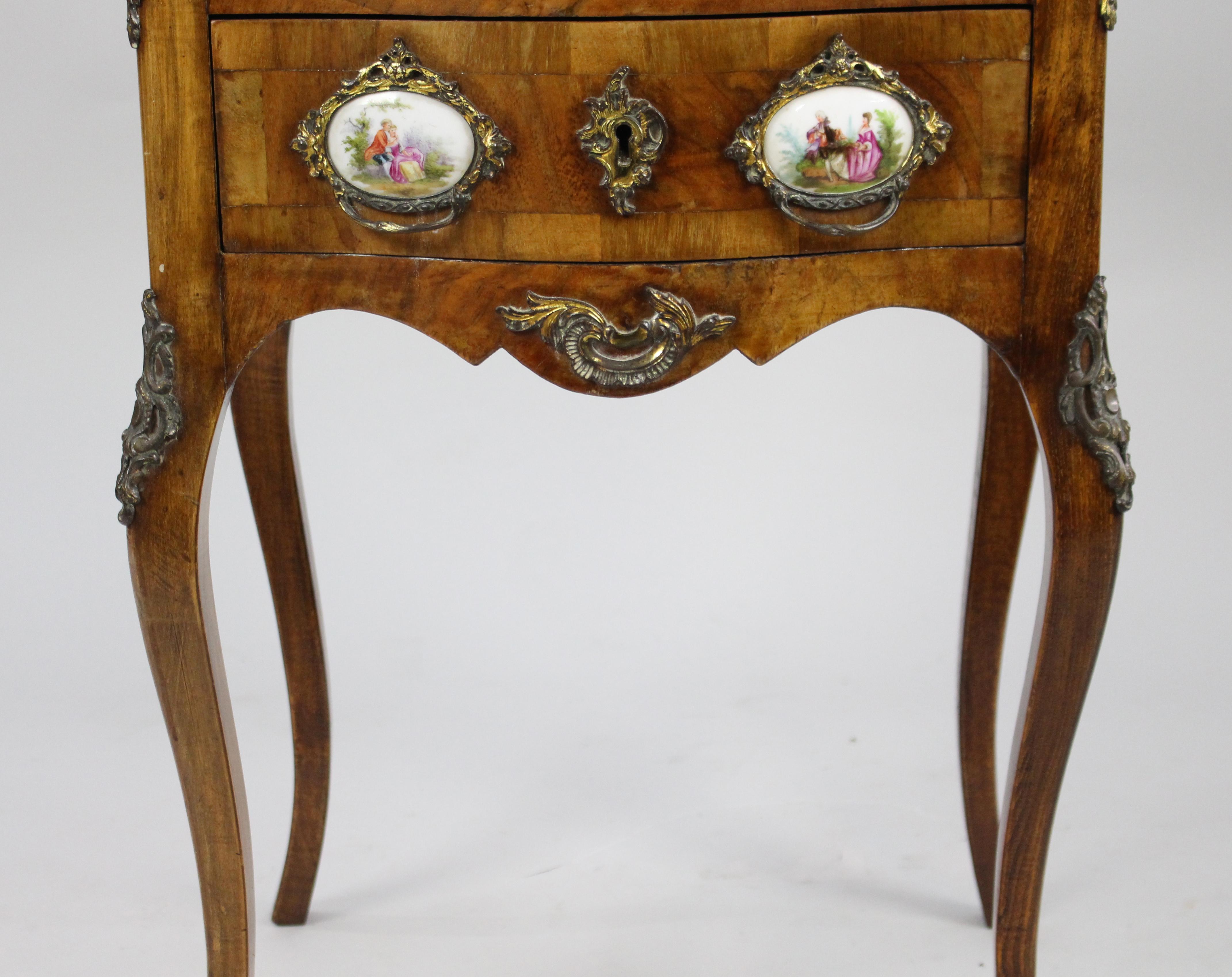 Small French Walnut Serpentine Commode with Sevres Plaques, circa 1880 For Sale 7