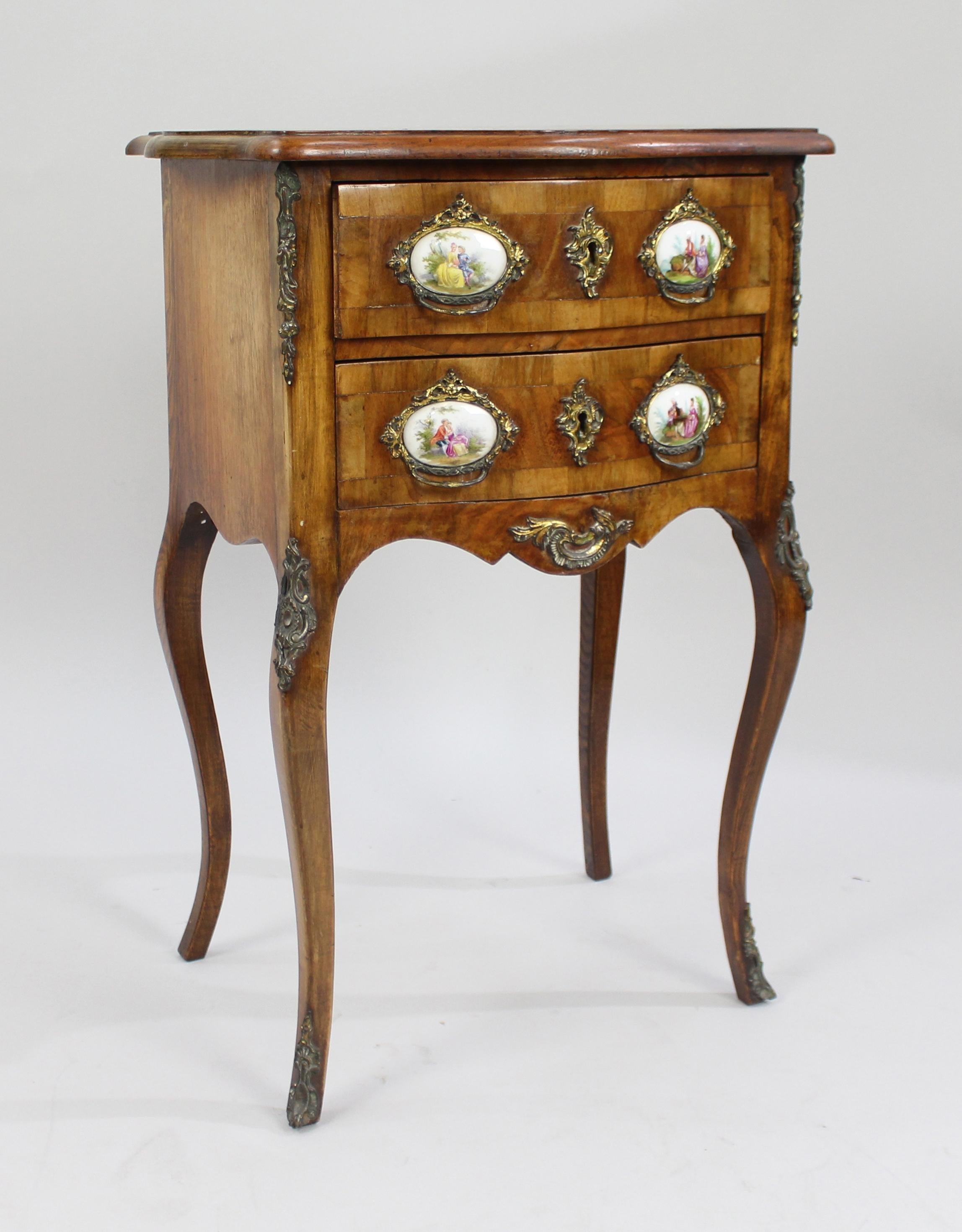 Period
Louis XV style, French, circa 1880

Wood 
Walnut

Condition:
Offered in sound structural condition. Some wear and fading to the top. A few marks to wood commensurate with age. No key present
 
Elegant small French two drawer