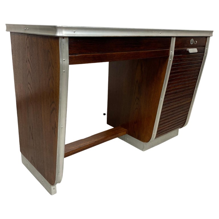 Small Functionalist Desk For Sale at 1stDibs