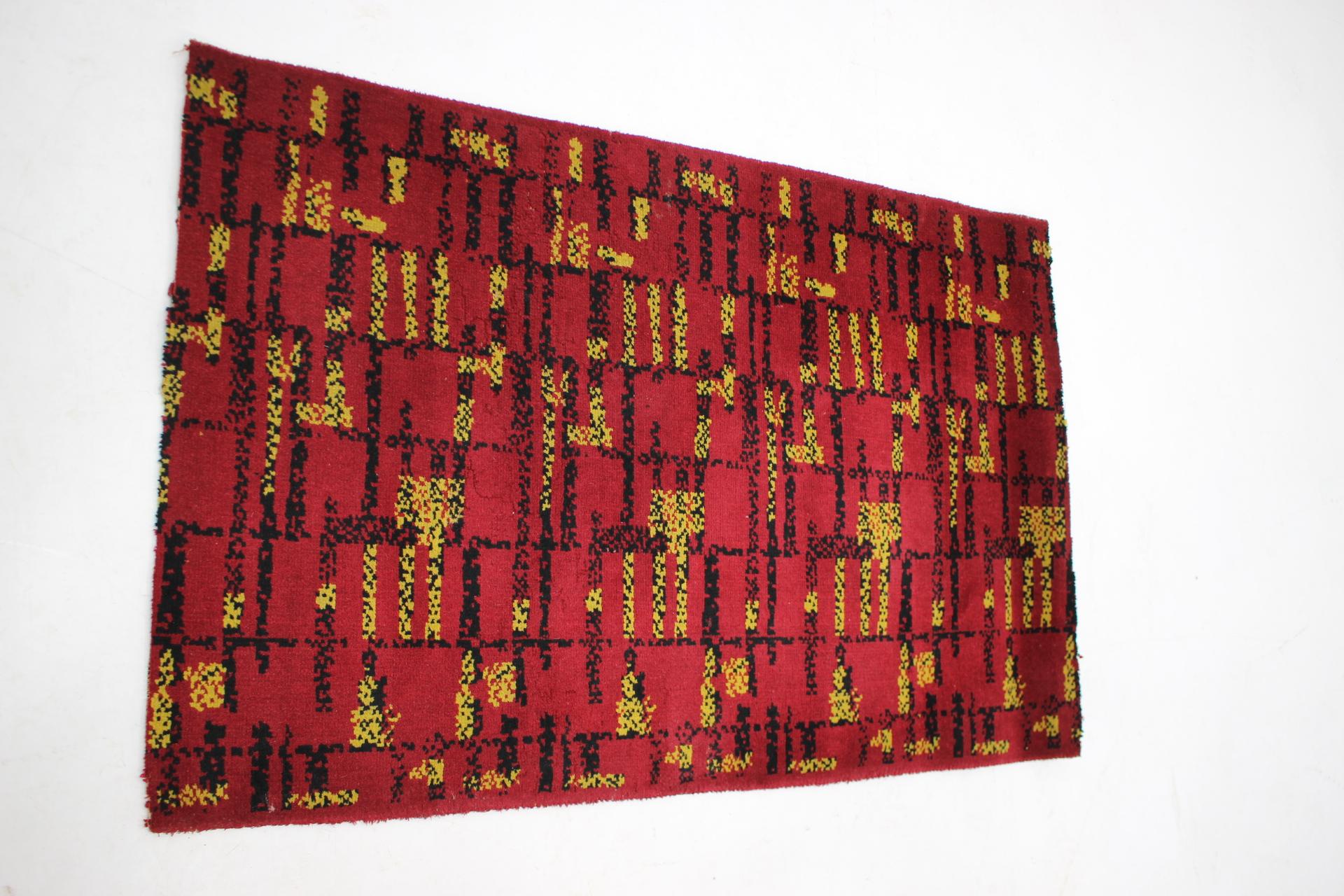 Woven Small Geometric Abstract Wool Bouclé Carpet/Rug-1950s / Czechoslovakia For Sale