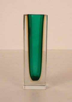 Small Geometric Vase, Green and Gold "Sommerso" Murano Glass